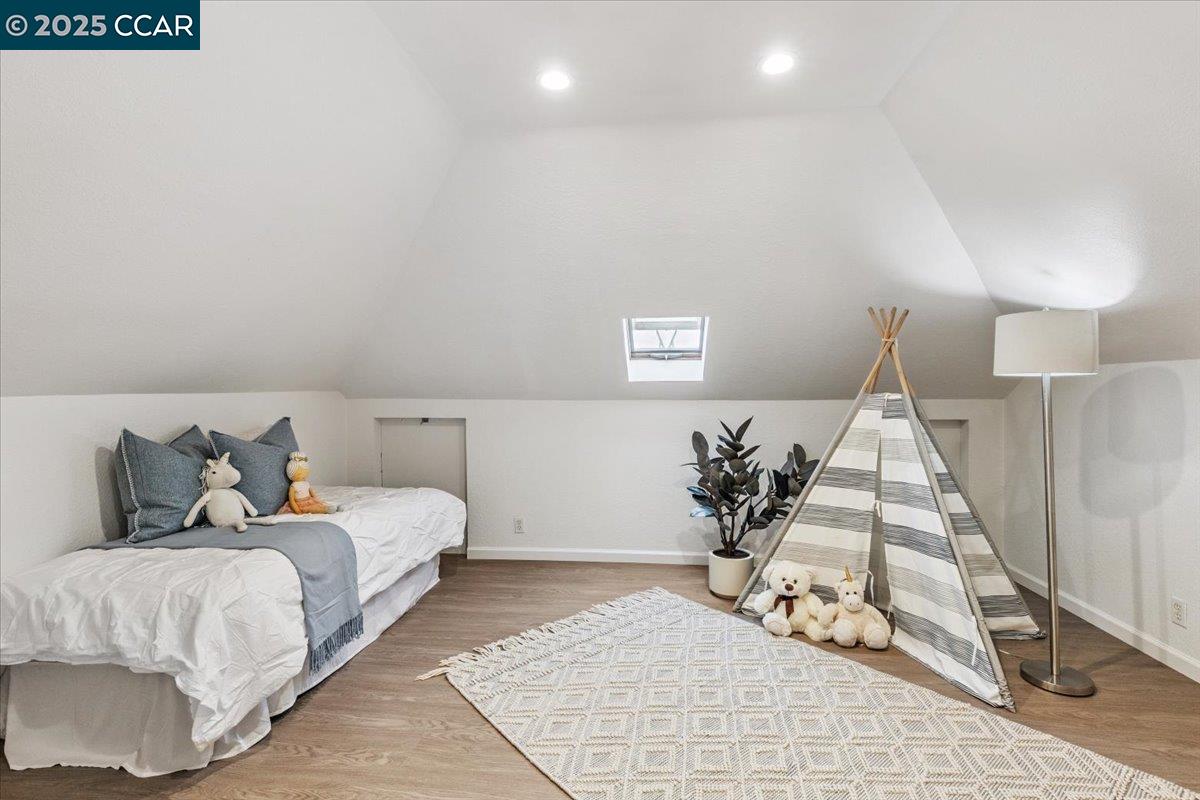 Detail Gallery Image 24 of 33 For 6105 Orchard Ave, Richmond,  CA 94804 - 2 Beds | 1 Baths