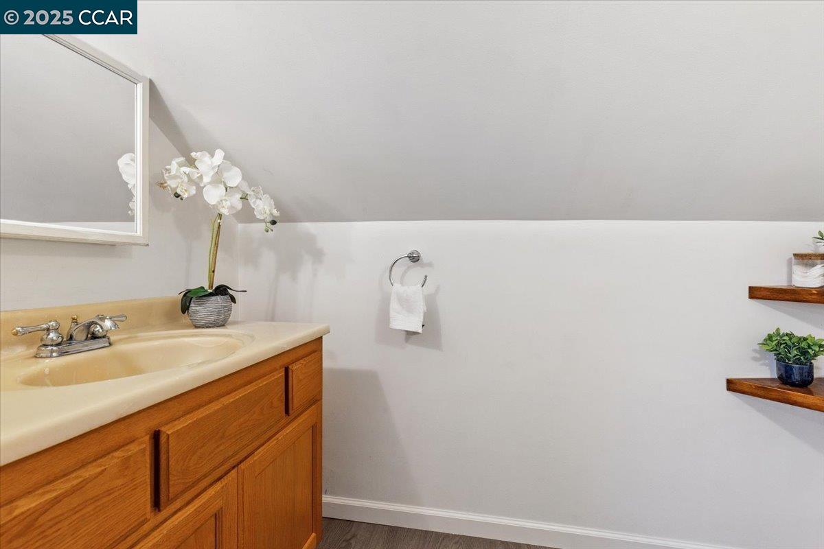 Detail Gallery Image 26 of 33 For 6105 Orchard Ave, Richmond,  CA 94804 - 2 Beds | 1 Baths