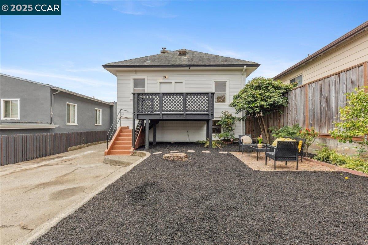 Detail Gallery Image 31 of 33 For 6105 Orchard Ave, Richmond,  CA 94804 - 2 Beds | 1 Baths