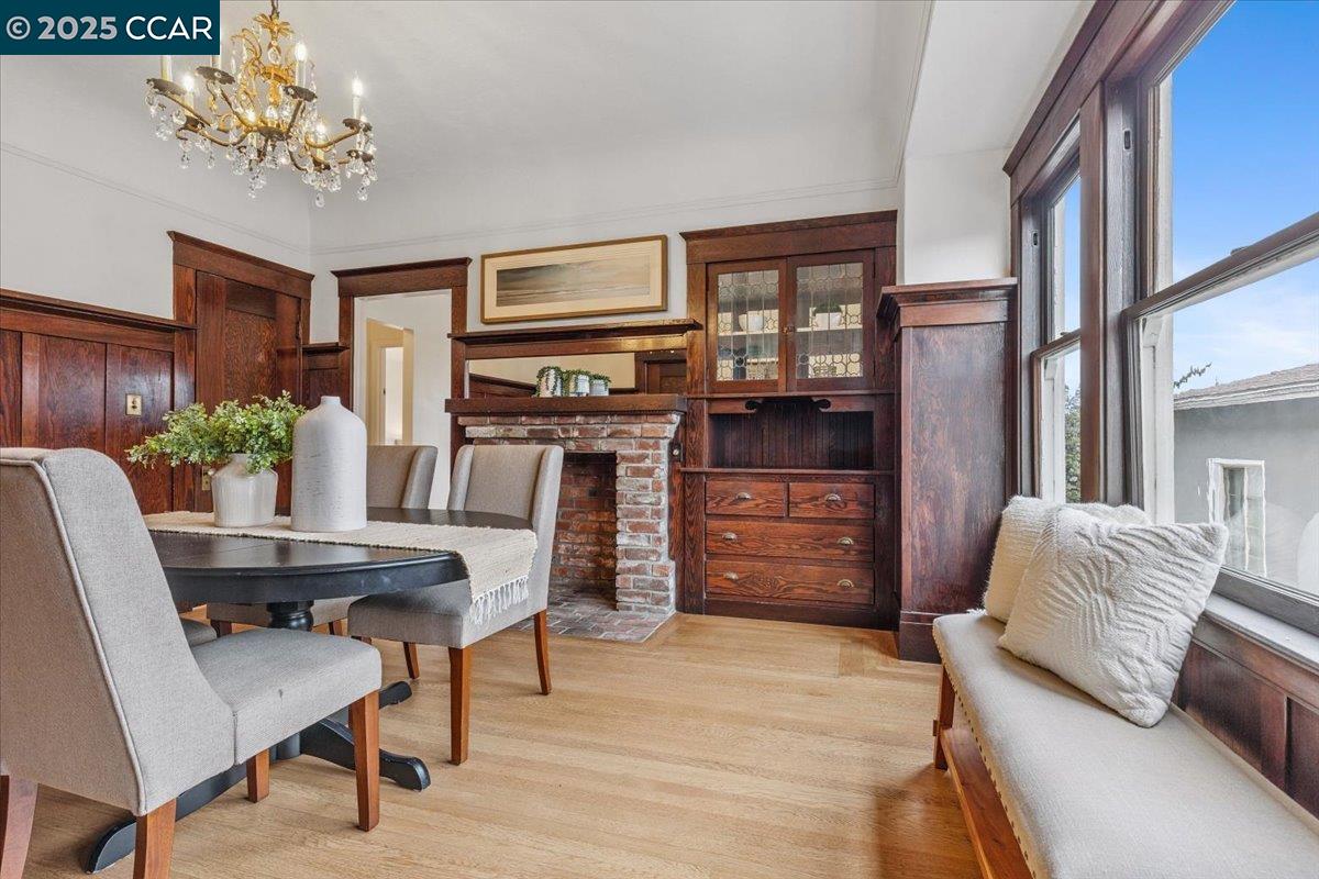 Detail Gallery Image 9 of 33 For 6105 Orchard Ave, Richmond,  CA 94804 - 2 Beds | 1 Baths