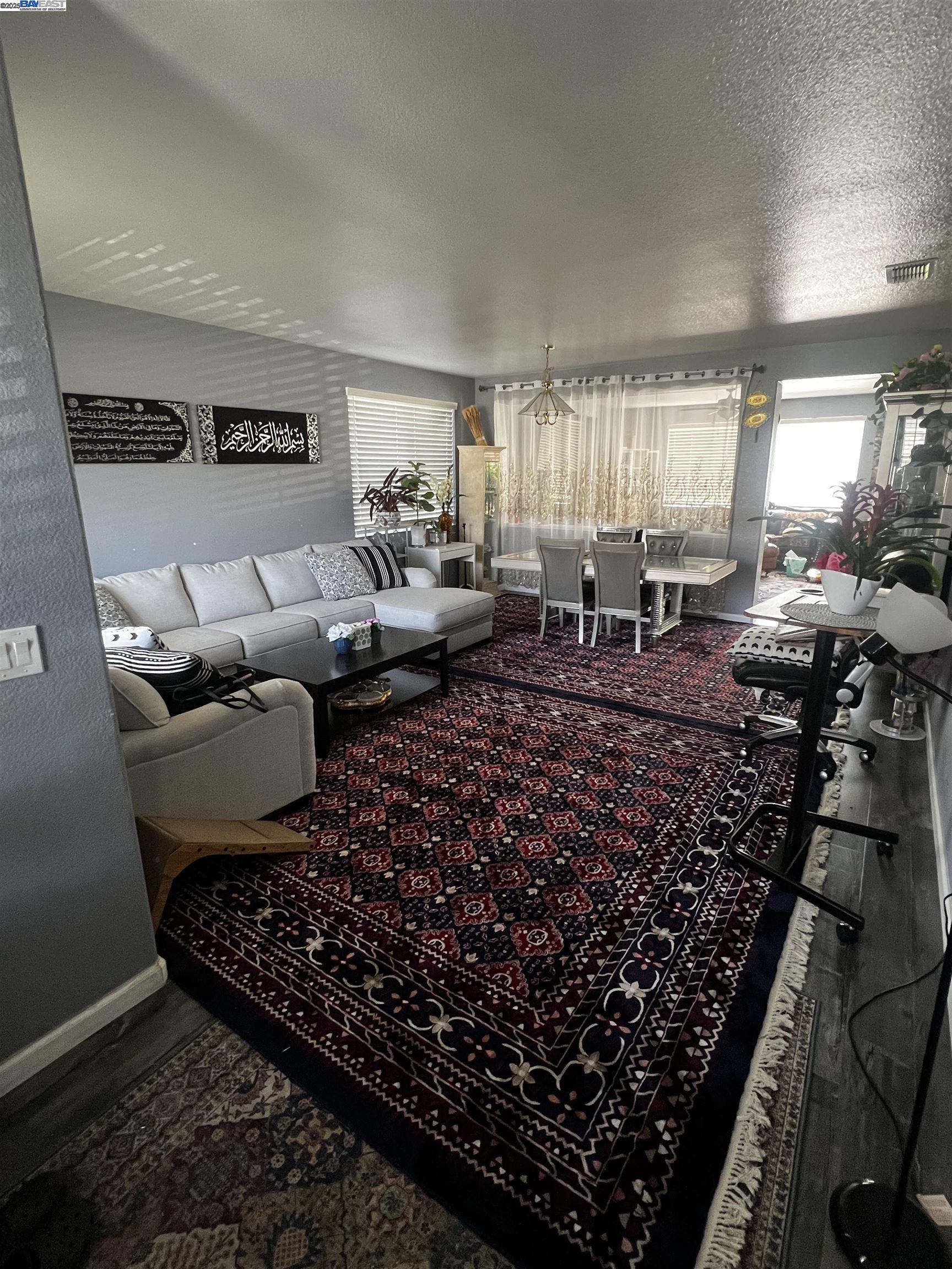 Detail Gallery Image 2 of 18 For Remington Way, Lodi,  CA 95242 - 4 Beds | 3 Baths