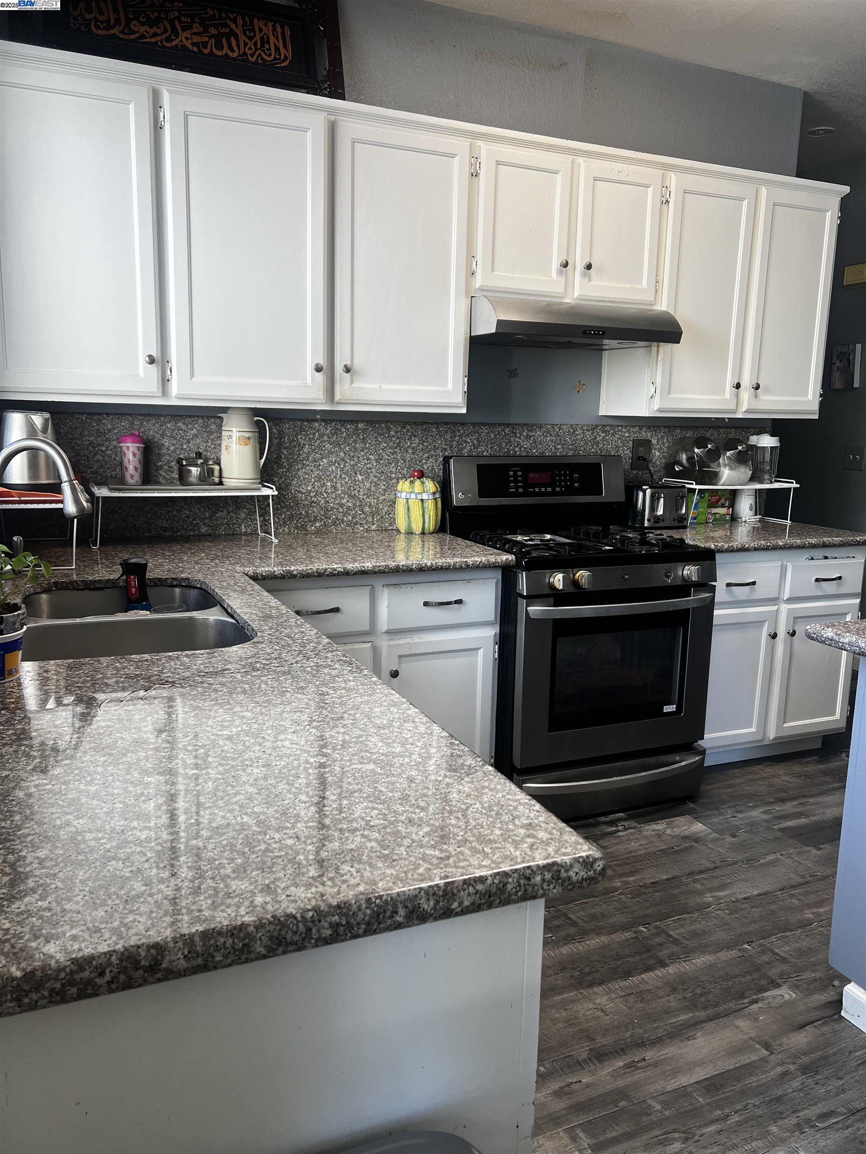 Detail Gallery Image 5 of 18 For Remington Way, Lodi,  CA 95242 - 4 Beds | 3 Baths