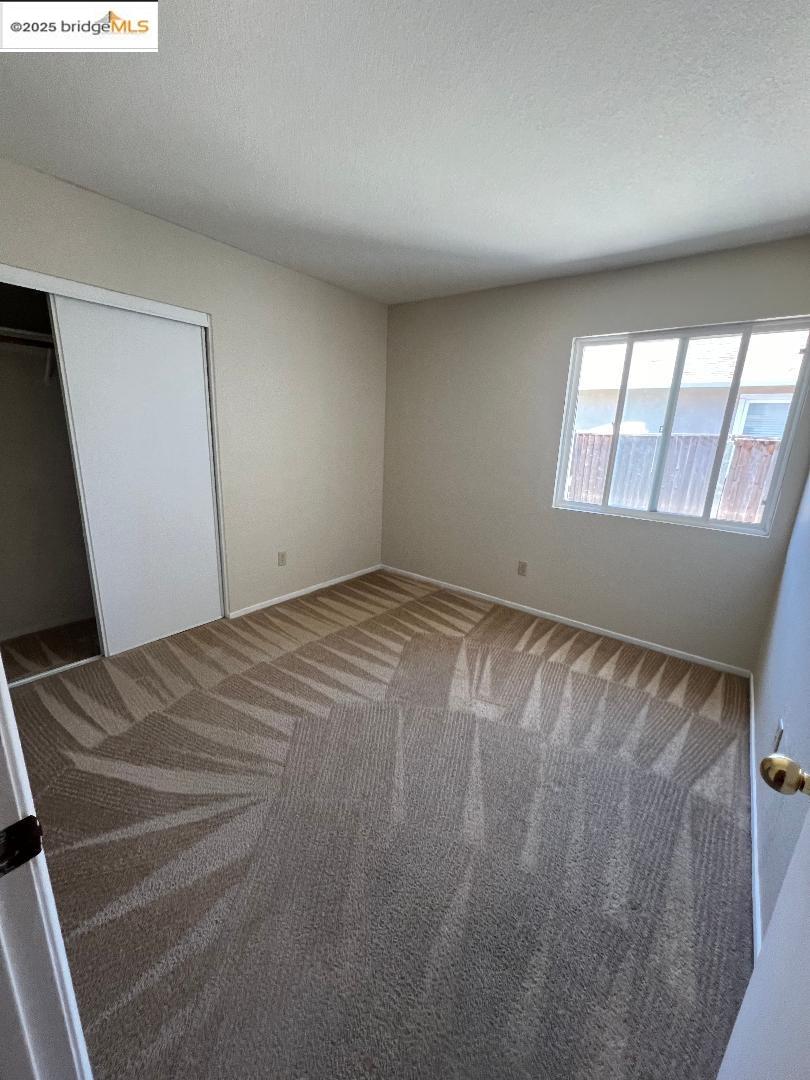 Detail Gallery Image 9 of 13 For 3033 Mills Dr, Brentwood,  CA 94513 - 3 Beds | 2 Baths