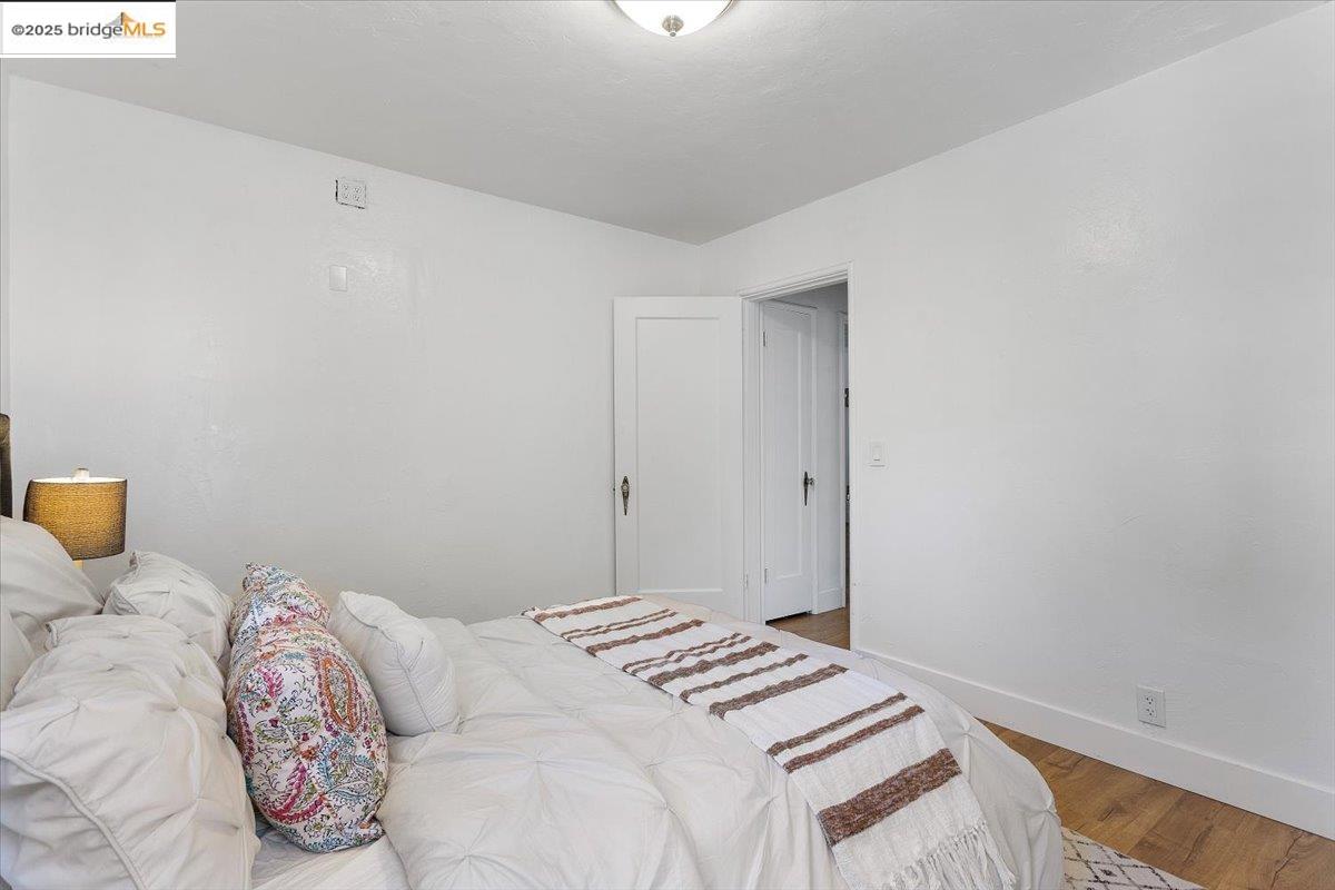 Detail Gallery Image 17 of 31 For 3148 Sylvan Ave, Oakland,  CA 94602 - 2 Beds | 1 Baths