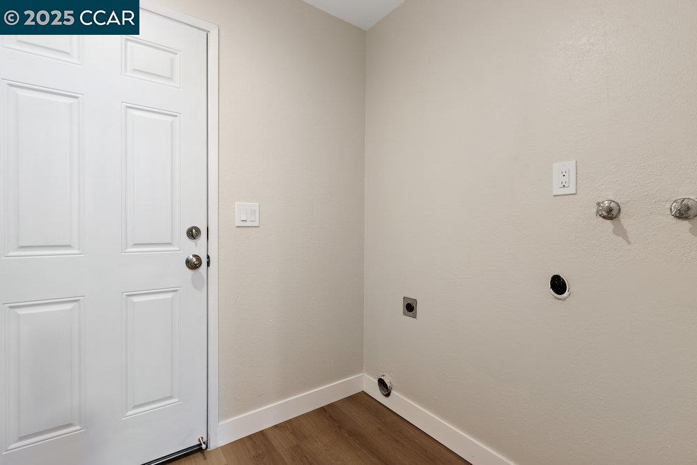 Detail Gallery Image 29 of 36 For 521 Blue Wing Dr, Suisun City,  CA 94585-2101 - 4 Beds | 2 Baths