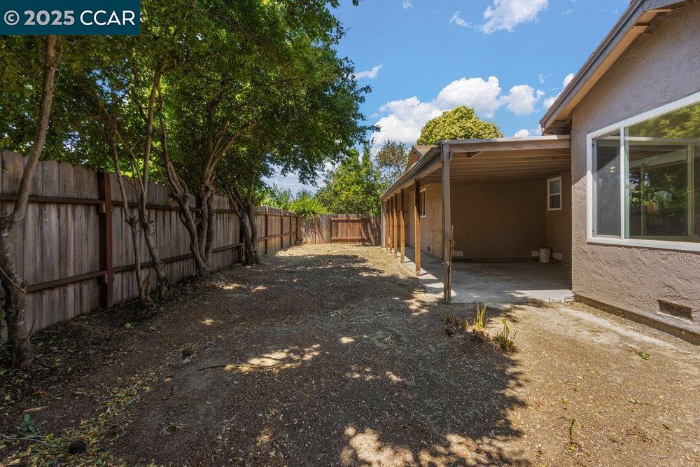 Detail Gallery Image 33 of 36 For 521 Blue Wing Dr, Suisun City,  CA 94585-2101 - 4 Beds | 2 Baths