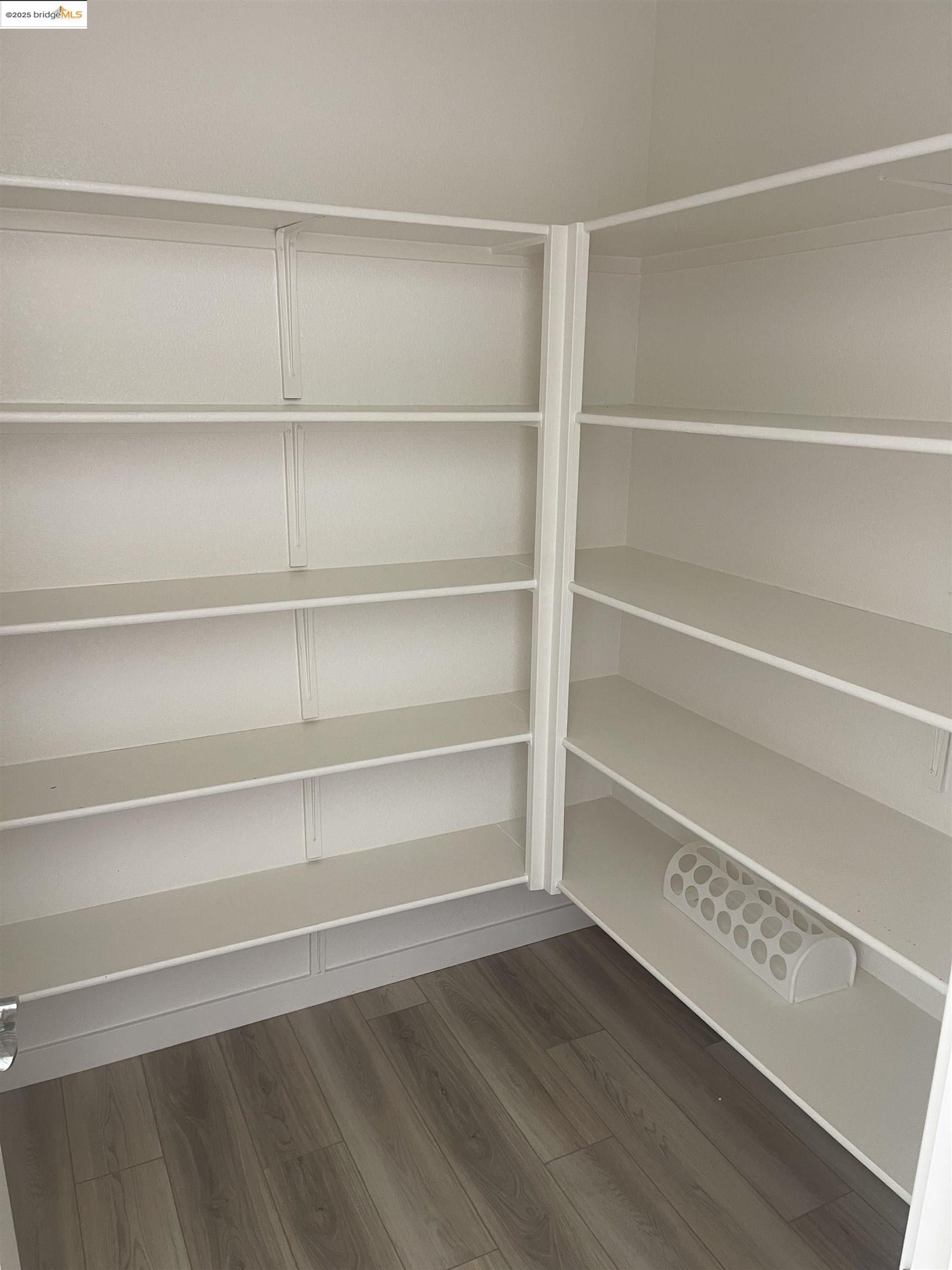 Detail Gallery Image 15 of 52 For 5444 Spring Mountain Ln, Antioch,  CA 94531 - 4 Beds | 3/1 Baths