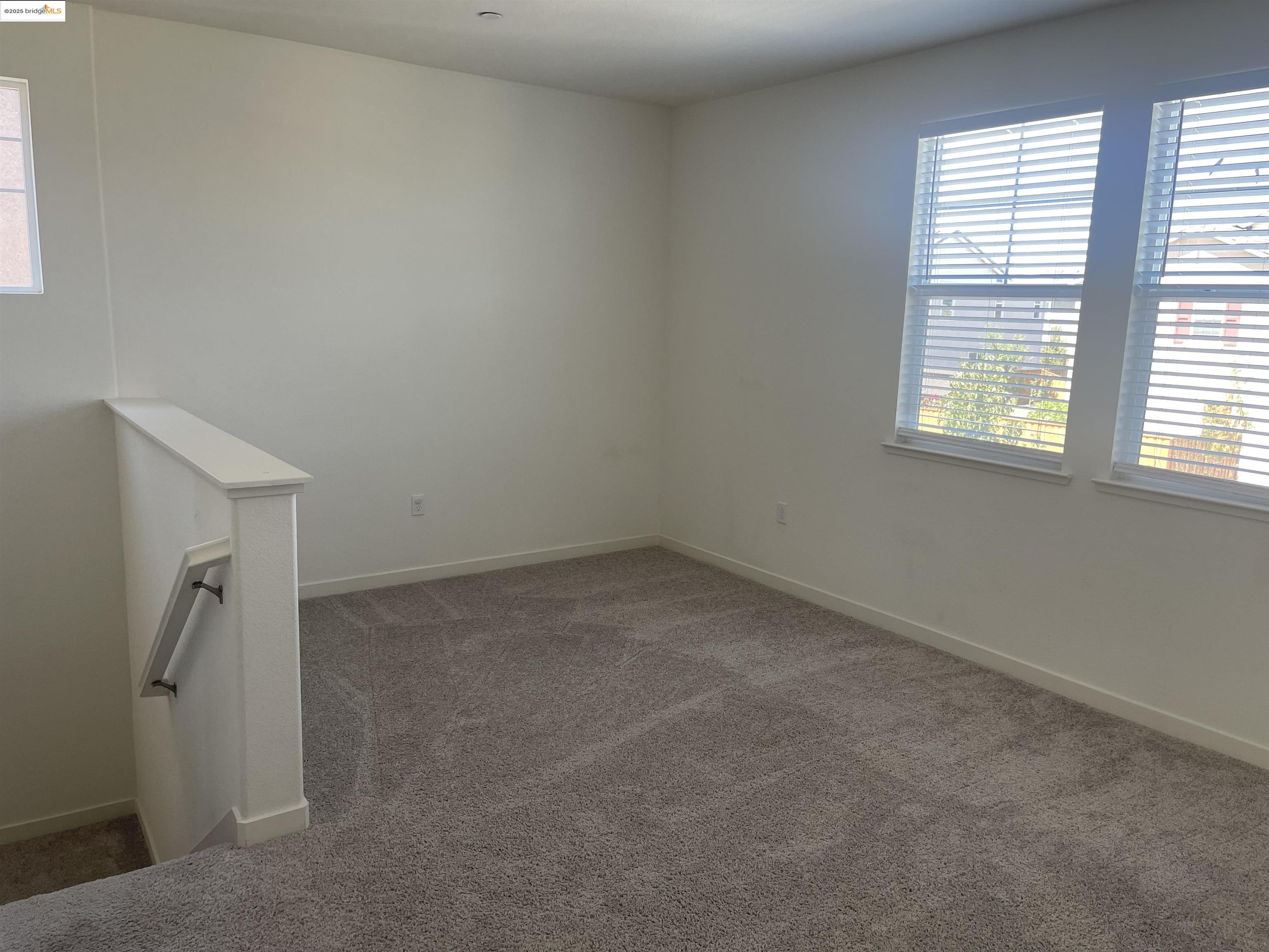 Detail Gallery Image 19 of 52 For 5444 Spring Mountain Ln, Antioch,  CA 94531 - 4 Beds | 3/1 Baths