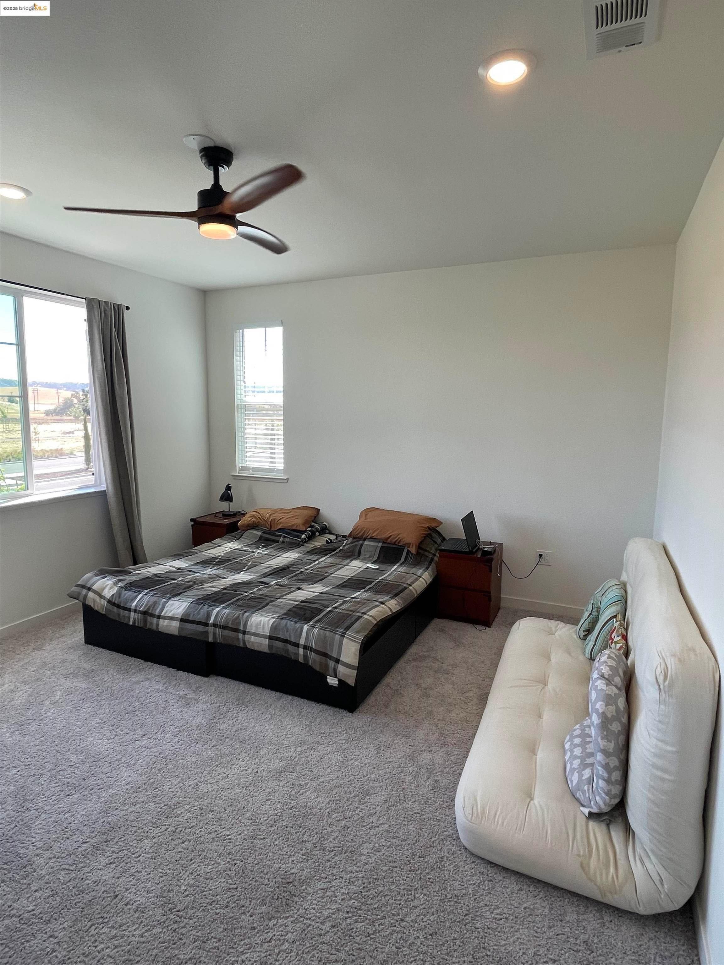 Detail Gallery Image 21 of 35 For 5444 Spring Mountain Ln, Antioch,  CA 94531 - 4 Beds | 3/1 Baths