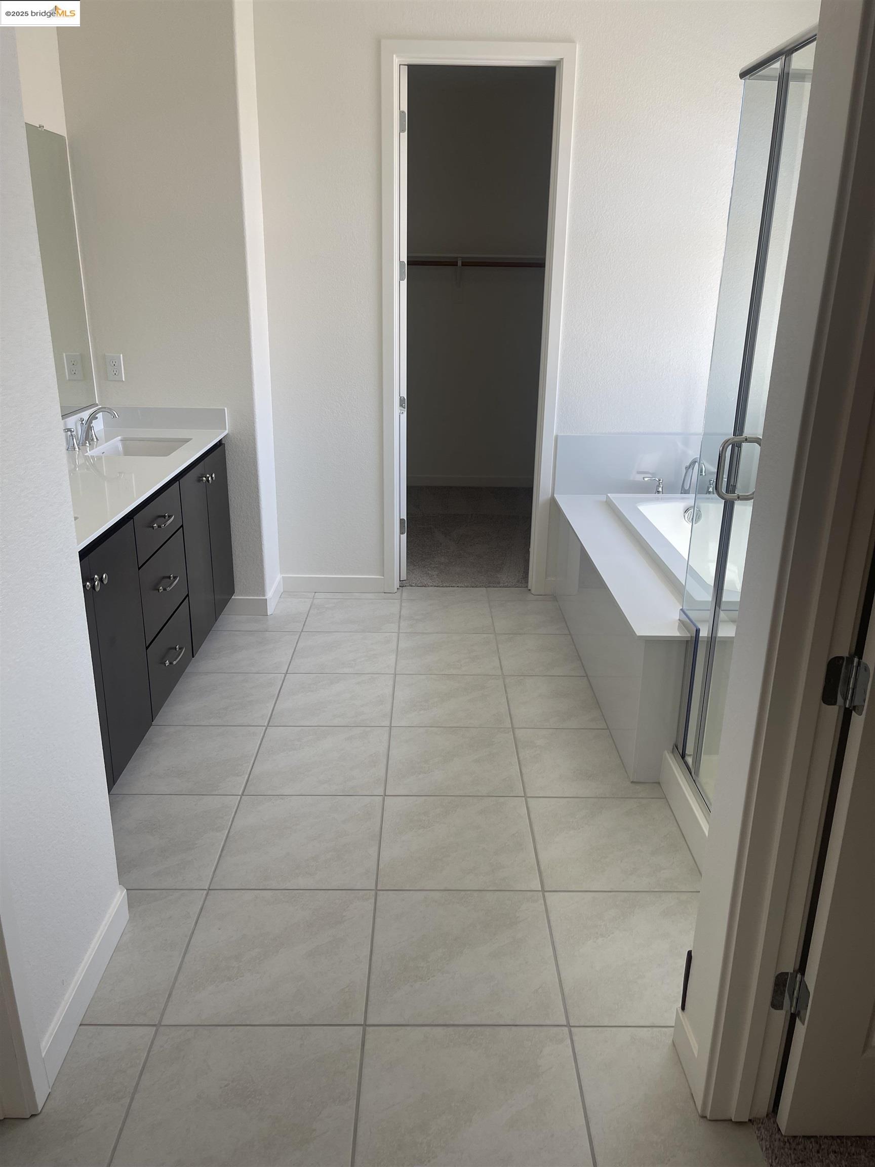 Detail Gallery Image 27 of 52 For 5444 Spring Mountain Ln, Antioch,  CA 94531 - 4 Beds | 3/1 Baths