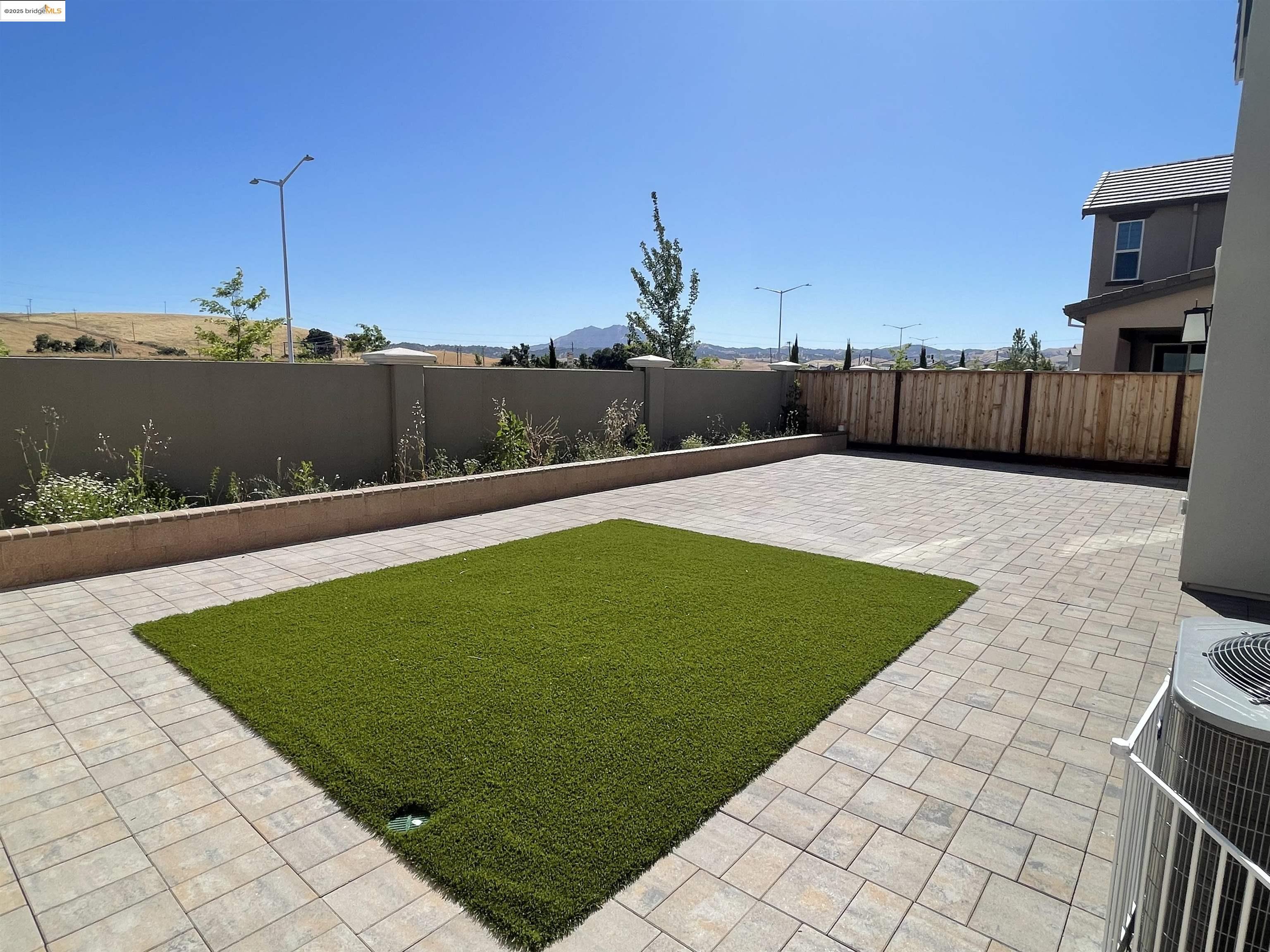 Detail Gallery Image 29 of 35 For 5444 Spring Mountain Ln, Antioch,  CA 94531 - 4 Beds | 3/1 Baths