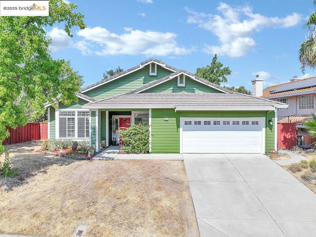 Detail Gallery Image 1 of 1 For 4807 Cache Peak Dr, Antioch,  CA 94531 - 4 Beds | 2 Baths