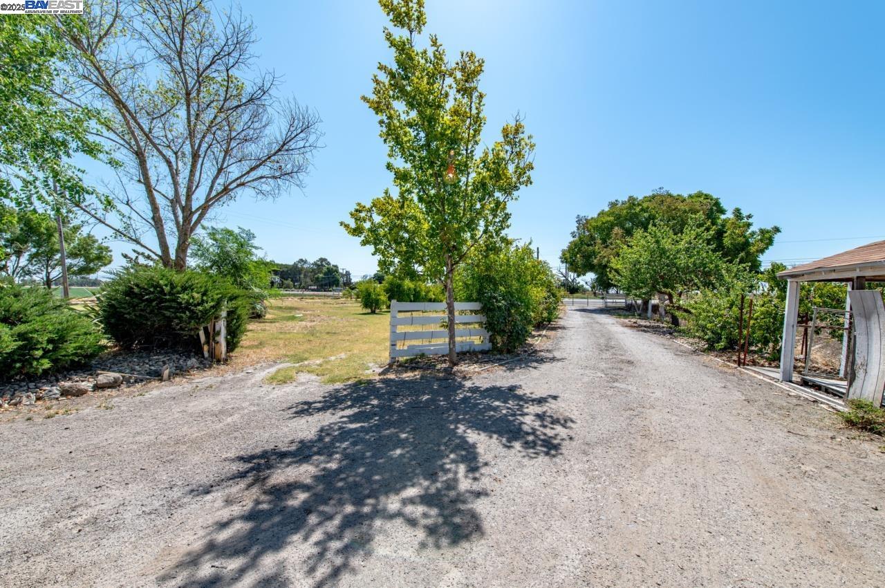 Detail Gallery Image 34 of 57 For 7878 W Howard Rd, Stockton,  CA 95206 - 3 Beds | 2 Baths