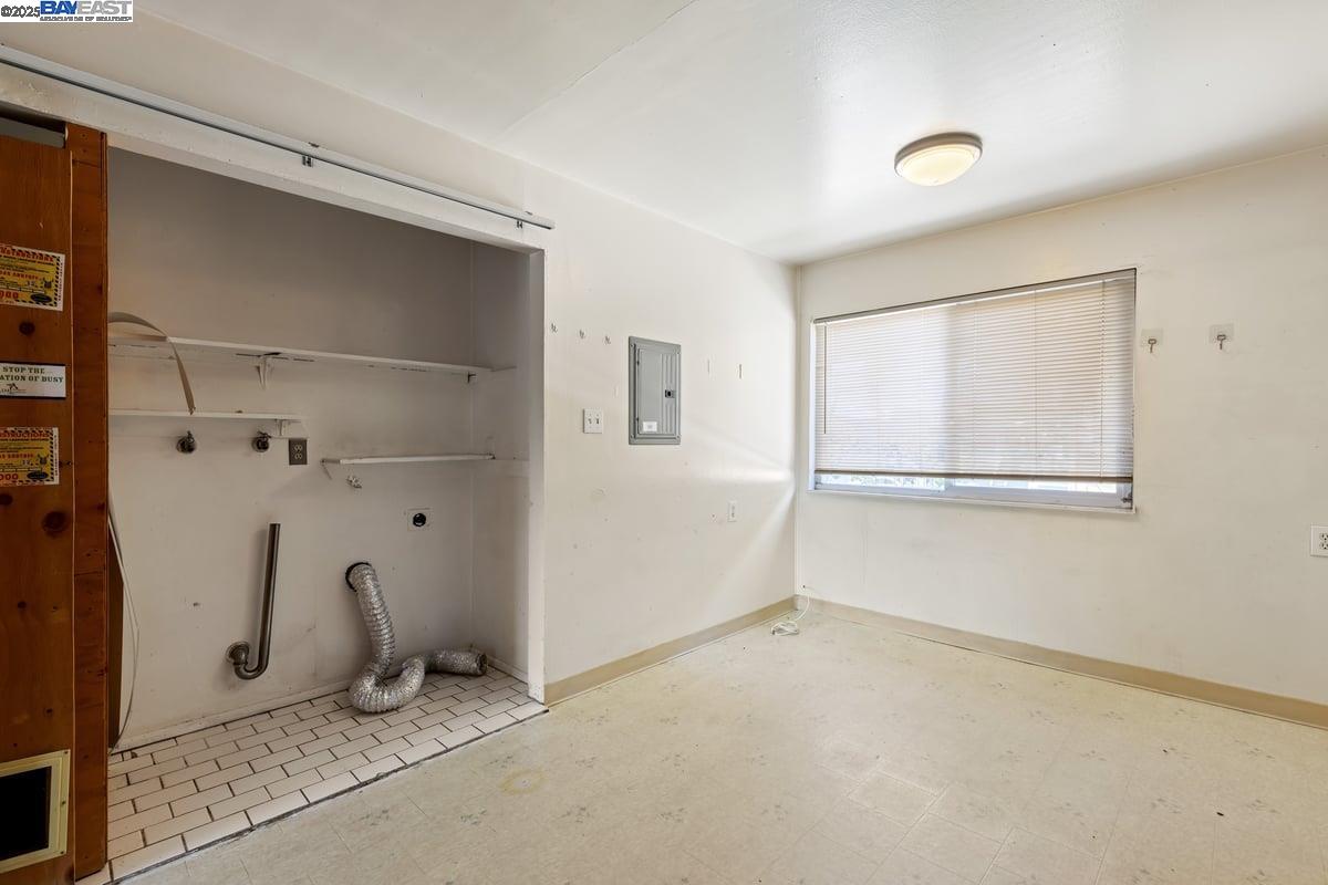Detail Gallery Image 12 of 23 For 1231 141st Ave, San Leandro,  CA 94578 - – Beds | – Baths