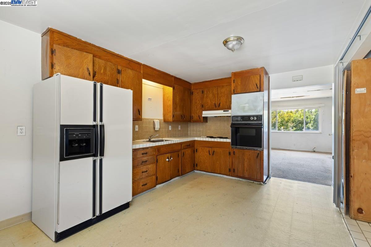 Detail Gallery Image 10 of 23 For 1231 141st Ave, San Leandro,  CA 94578 - – Beds | – Baths