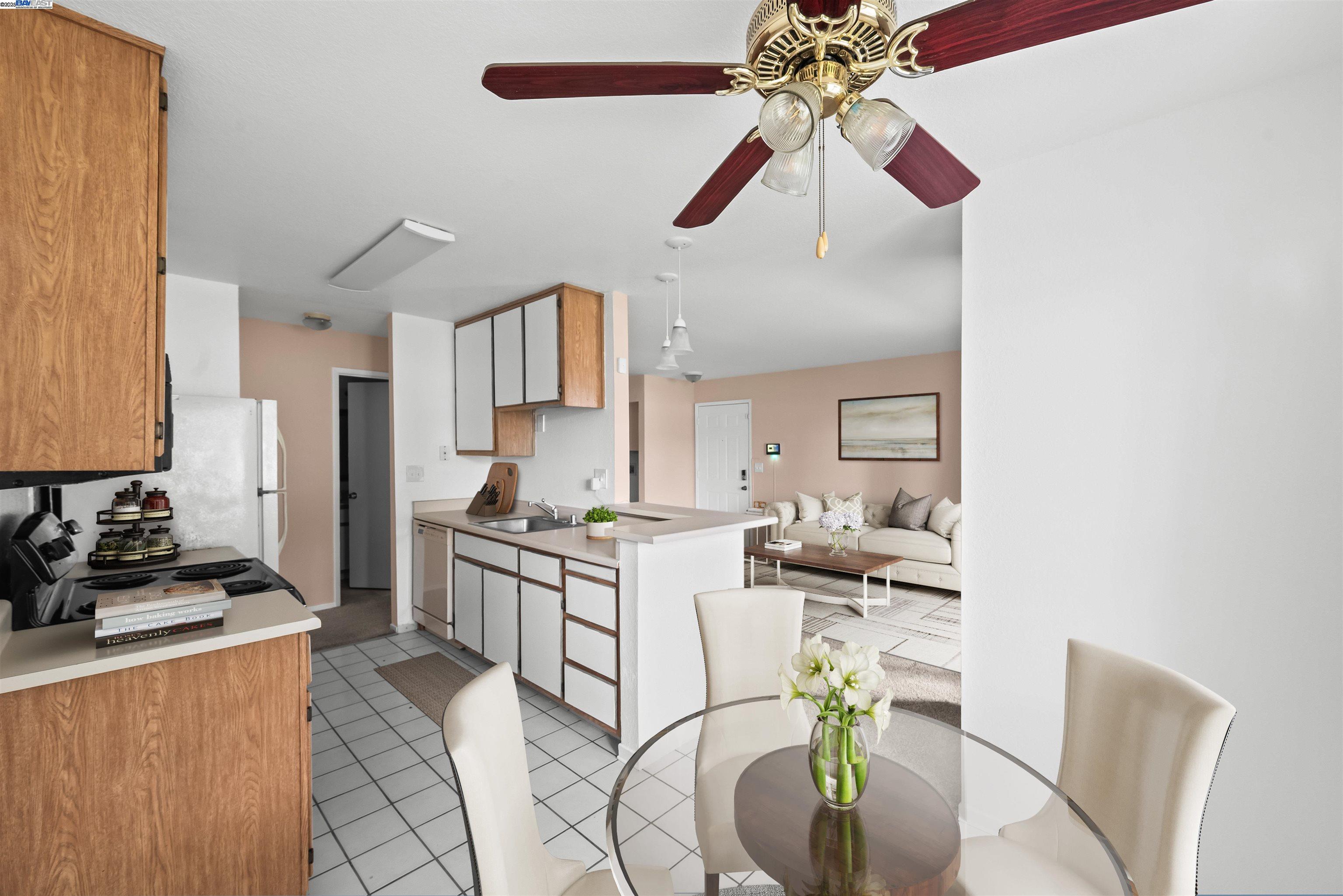 Detail Gallery Image 8 of 18 For 405 Lighthouse Dr, Vallejo,  CA 94590 - 1 Beds | 1 Baths