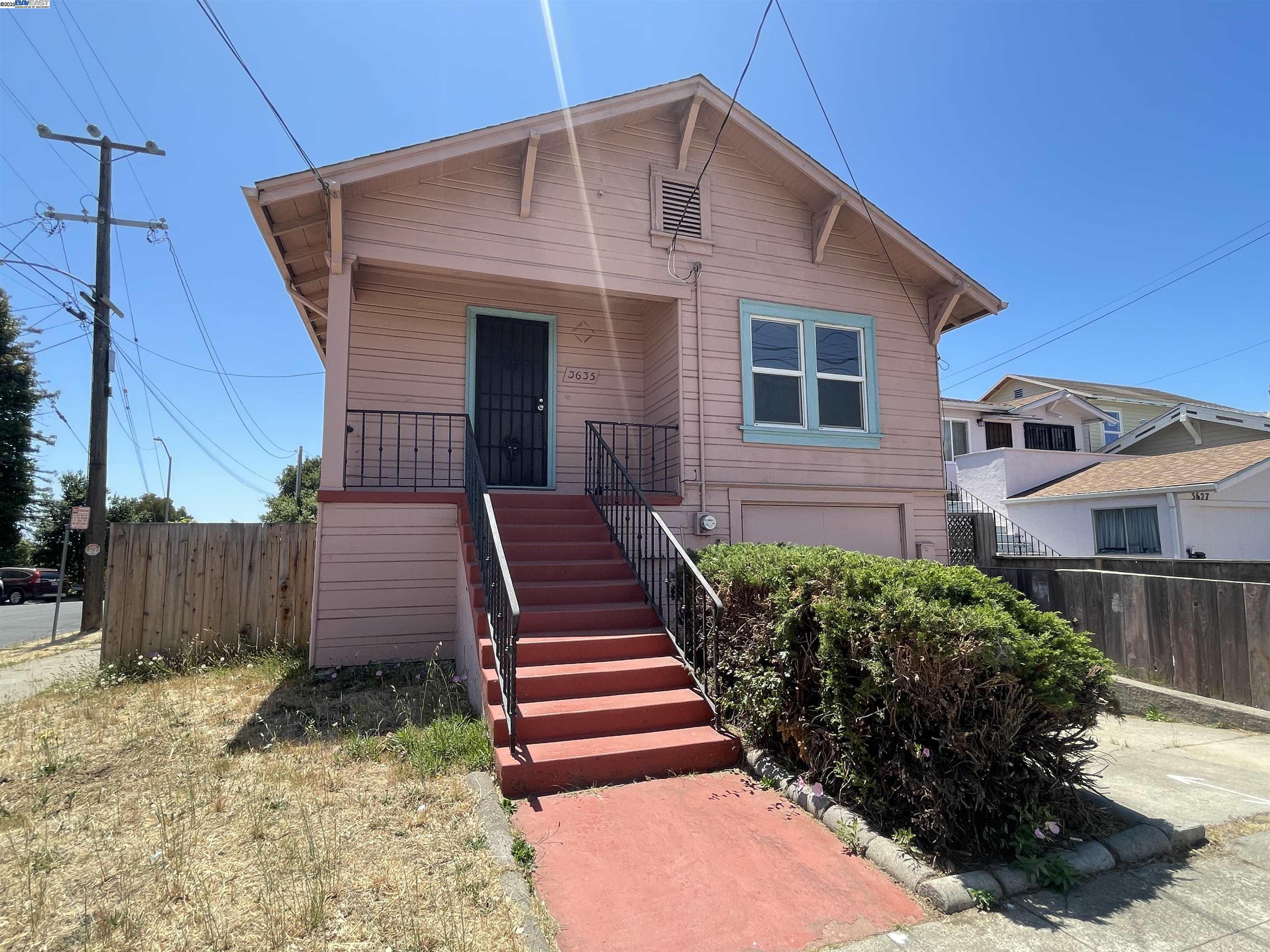 Detail Gallery Image 1 of 1 For 3635 Quigley St, Oakland,  CA 94619 - 4 Beds | 2 Baths