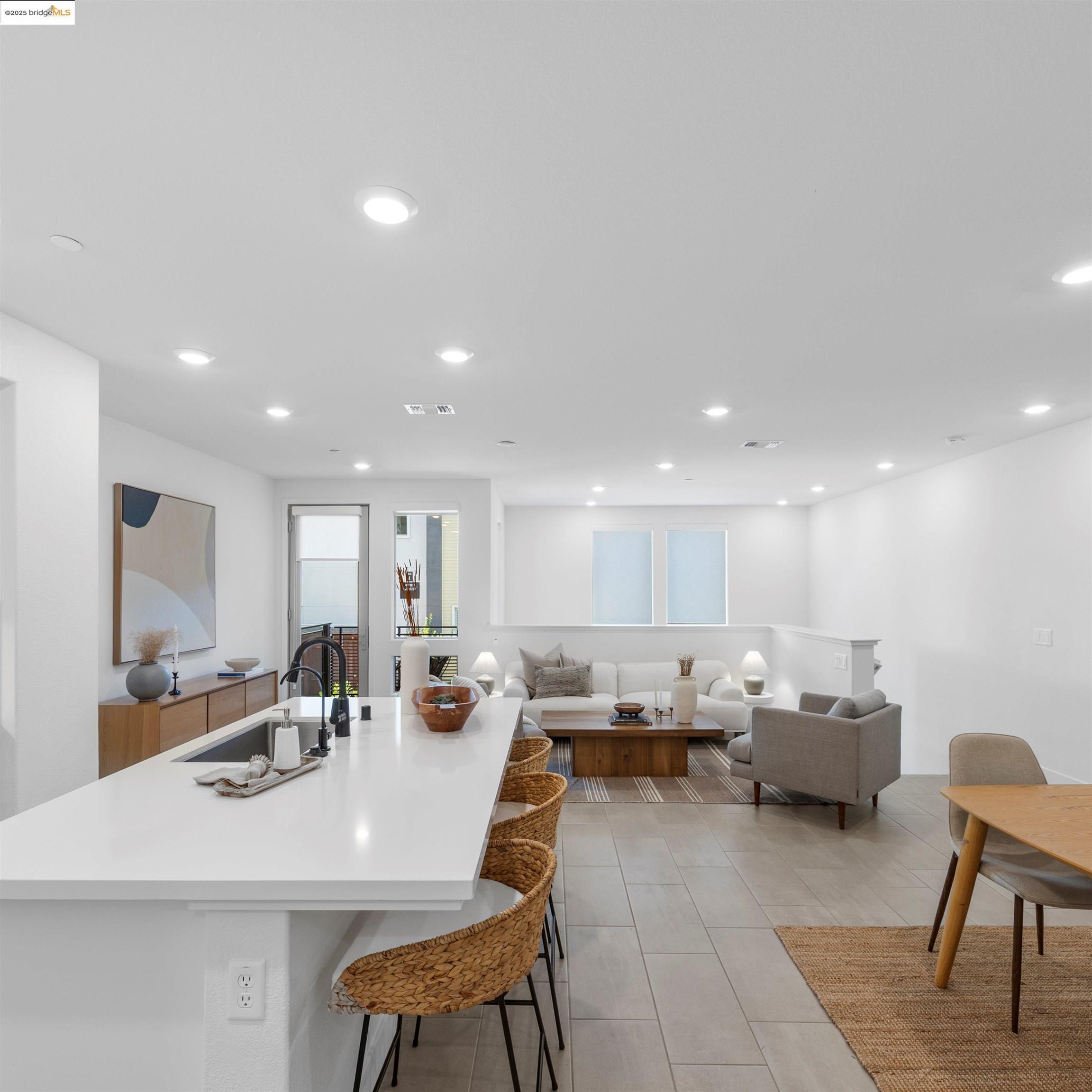 Photo #3: 41102953 Listing 