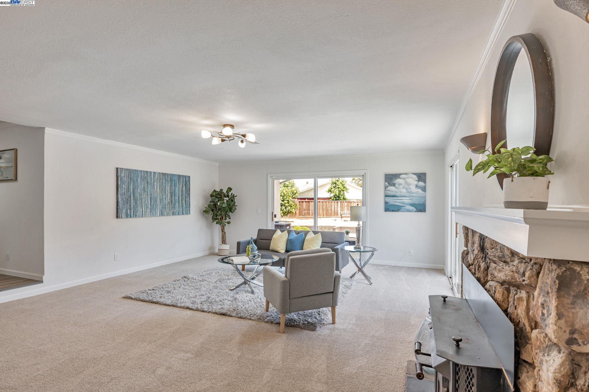 Detail Gallery Image 17 of 60 For 38072 Woodruff Dr, Newark,  CA 94560 - 6 Beds | 3 Baths
