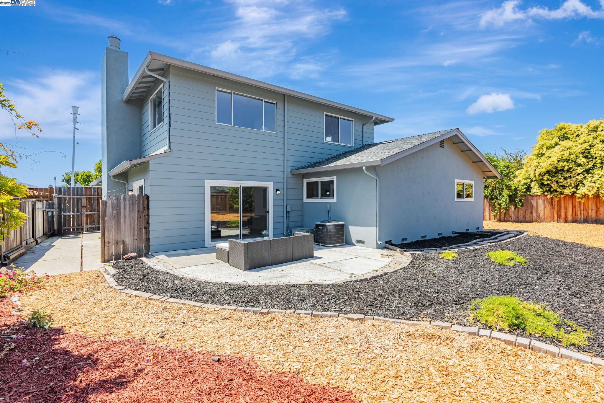 Detail Gallery Image 41 of 60 For 38072 Woodruff Dr, Newark,  CA 94560 - 6 Beds | 3 Baths