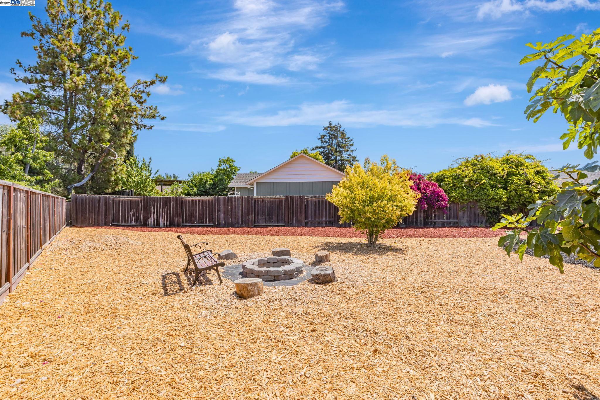 Detail Gallery Image 45 of 60 For 38072 Woodruff Dr, Newark,  CA 94560 - 6 Beds | 3 Baths