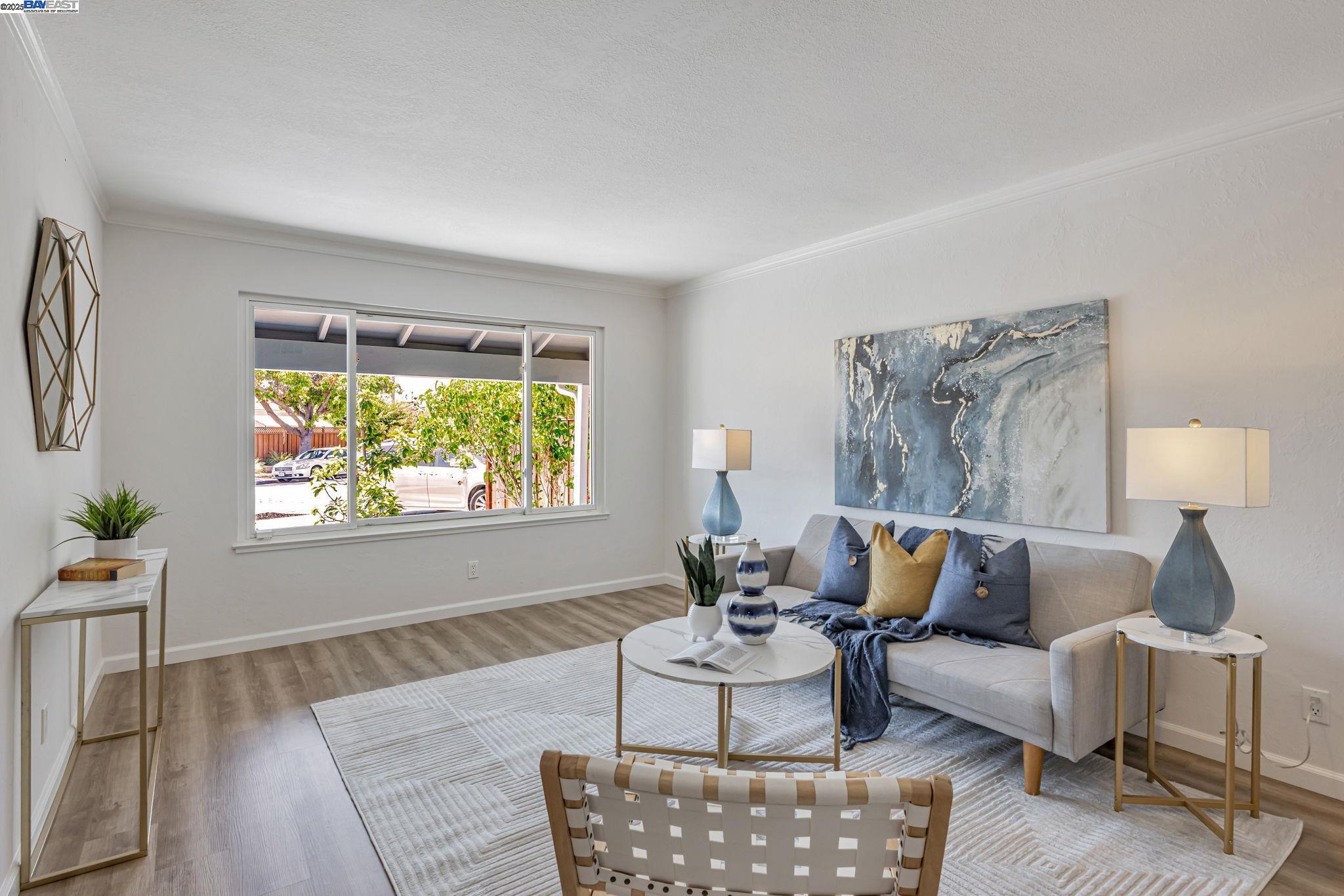 Detail Gallery Image 6 of 60 For 38072 Woodruff Dr, Newark,  CA 94560 - 6 Beds | 3 Baths
