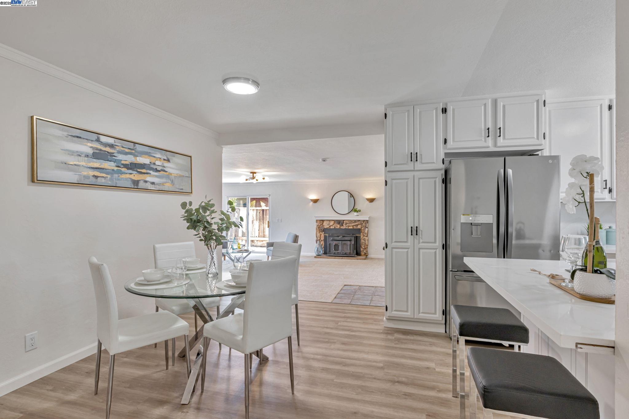 Detail Gallery Image 9 of 60 For 38072 Woodruff Dr, Newark,  CA 94560 - 6 Beds | 3 Baths