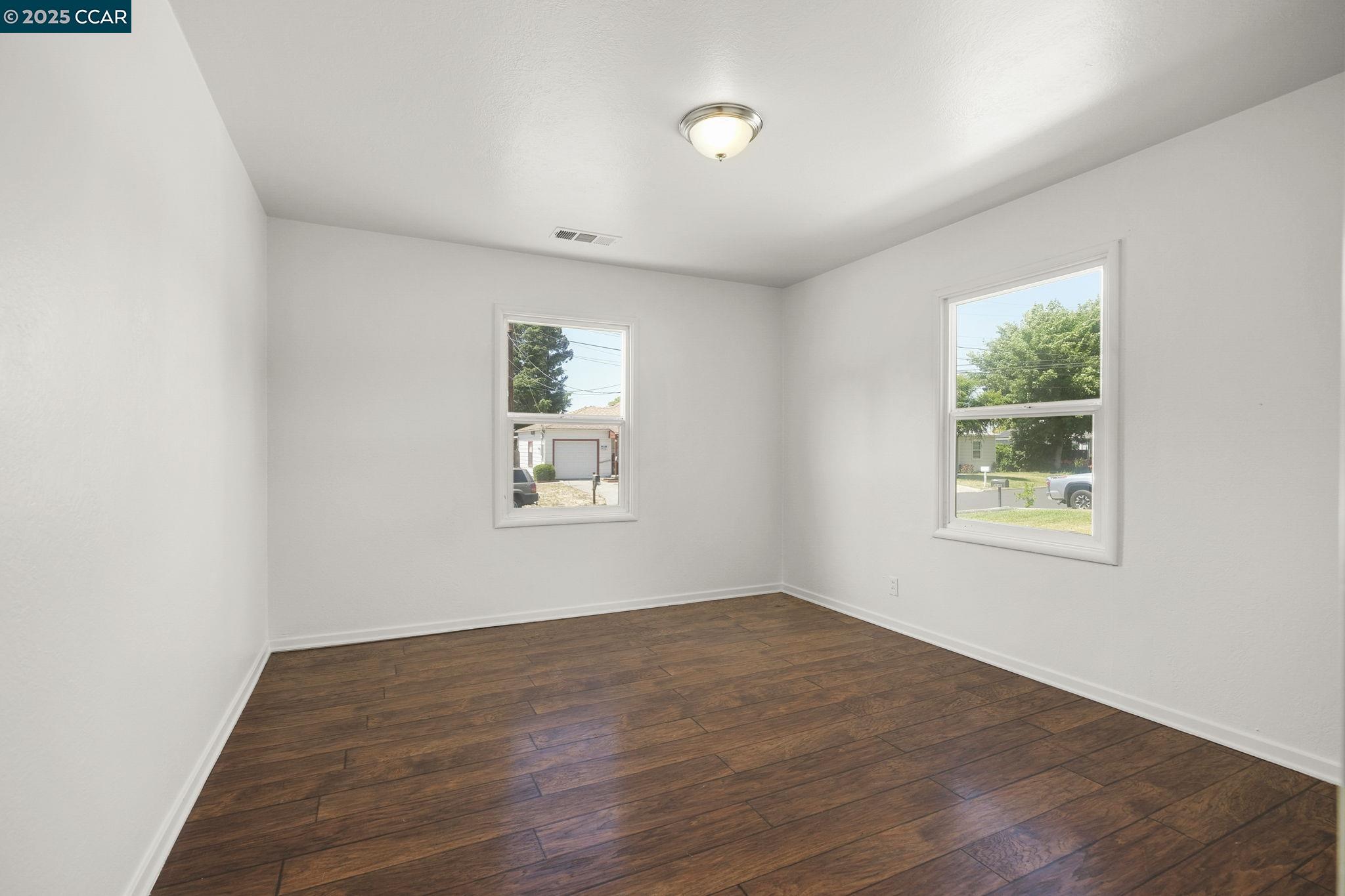 Detail Gallery Image 15 of 27 For 3642 Lolita Dr, Concord,  CA 94519 - 3 Beds | 2 Baths