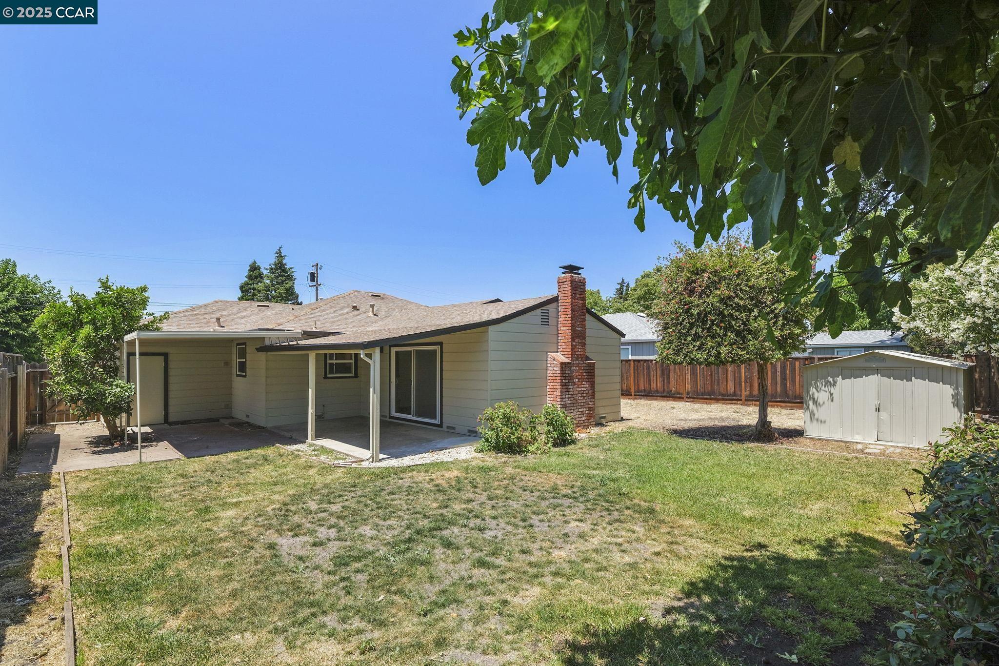 Detail Gallery Image 20 of 27 For 3642 Lolita Dr, Concord,  CA 94519 - 3 Beds | 2 Baths
