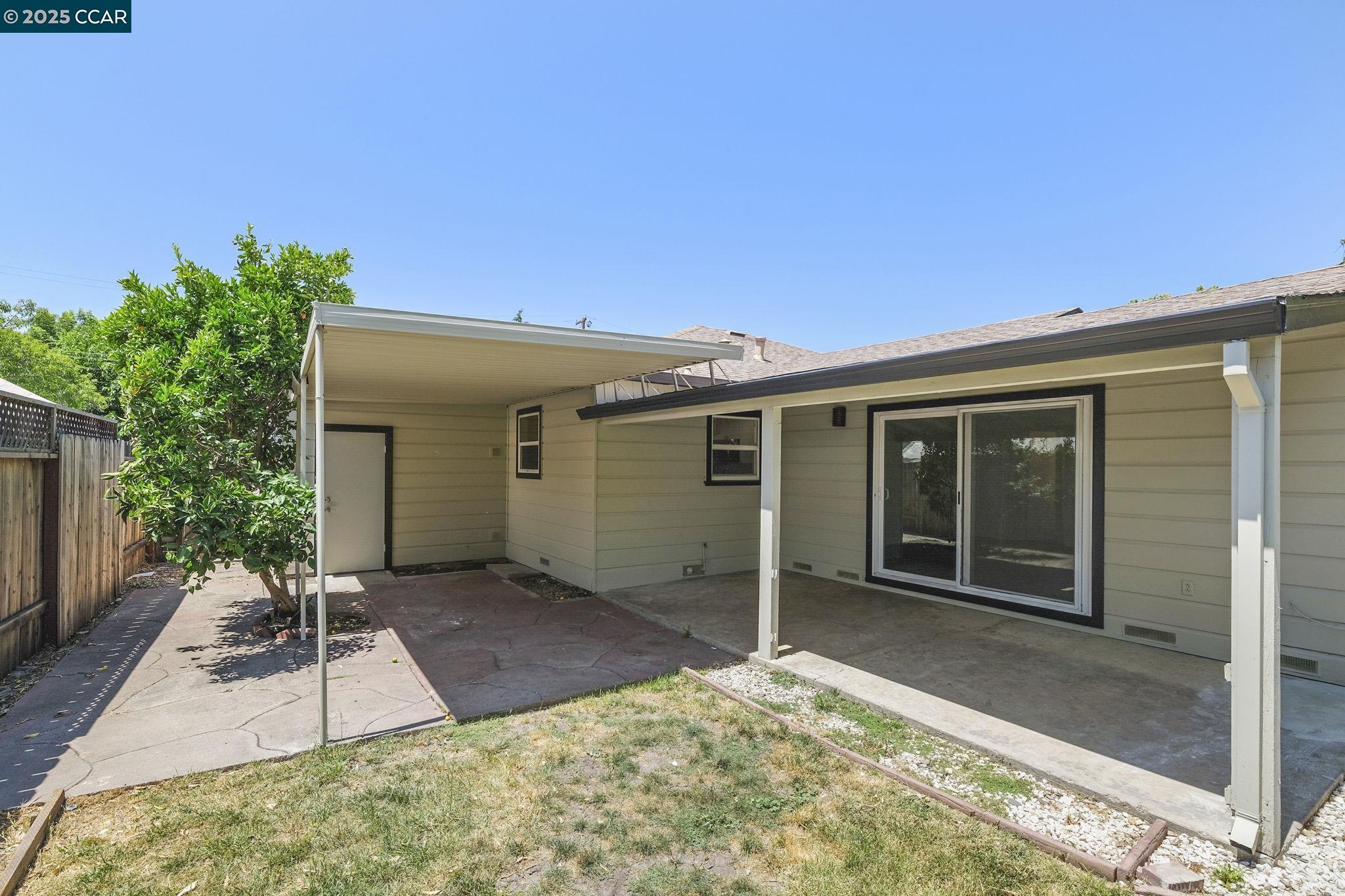 Detail Gallery Image 22 of 27 For 3642 Lolita Dr, Concord,  CA 94519 - 3 Beds | 2 Baths