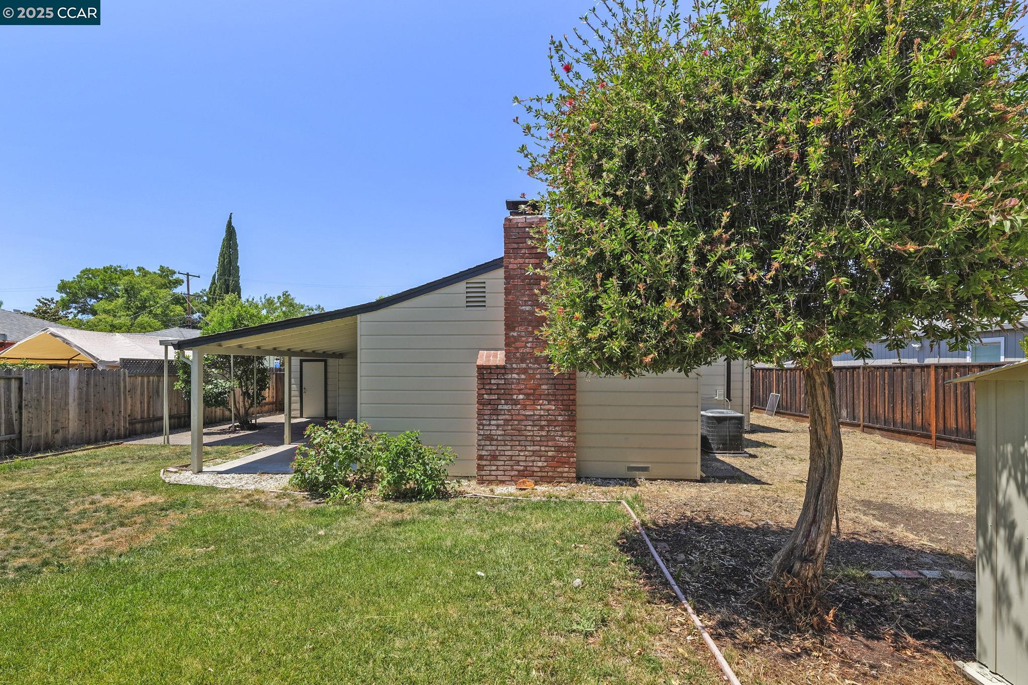 Detail Gallery Image 23 of 27 For 3642 Lolita Dr, Concord,  CA 94519 - 3 Beds | 2 Baths
