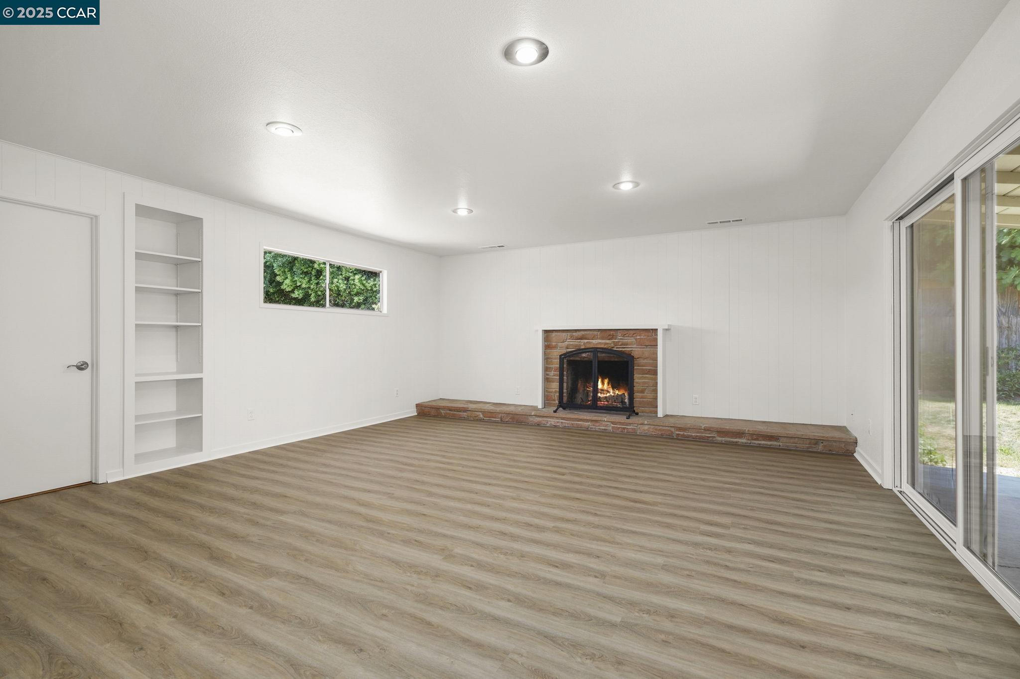 Detail Gallery Image 8 of 27 For 3642 Lolita Dr, Concord,  CA 94519 - 3 Beds | 2 Baths