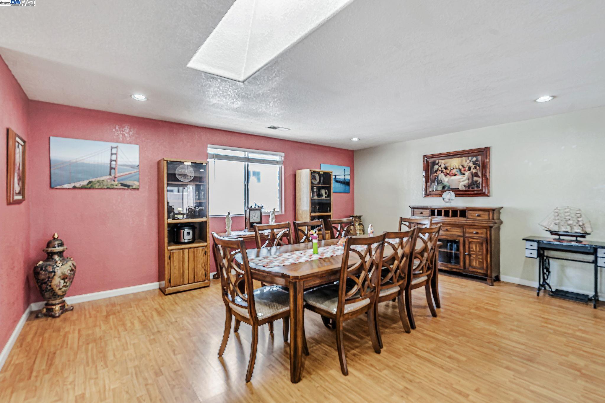 Detail Gallery Image 12 of 47 For 942 Purdue St, San Leandro,  CA 94579 - 3 Beds | 2 Baths