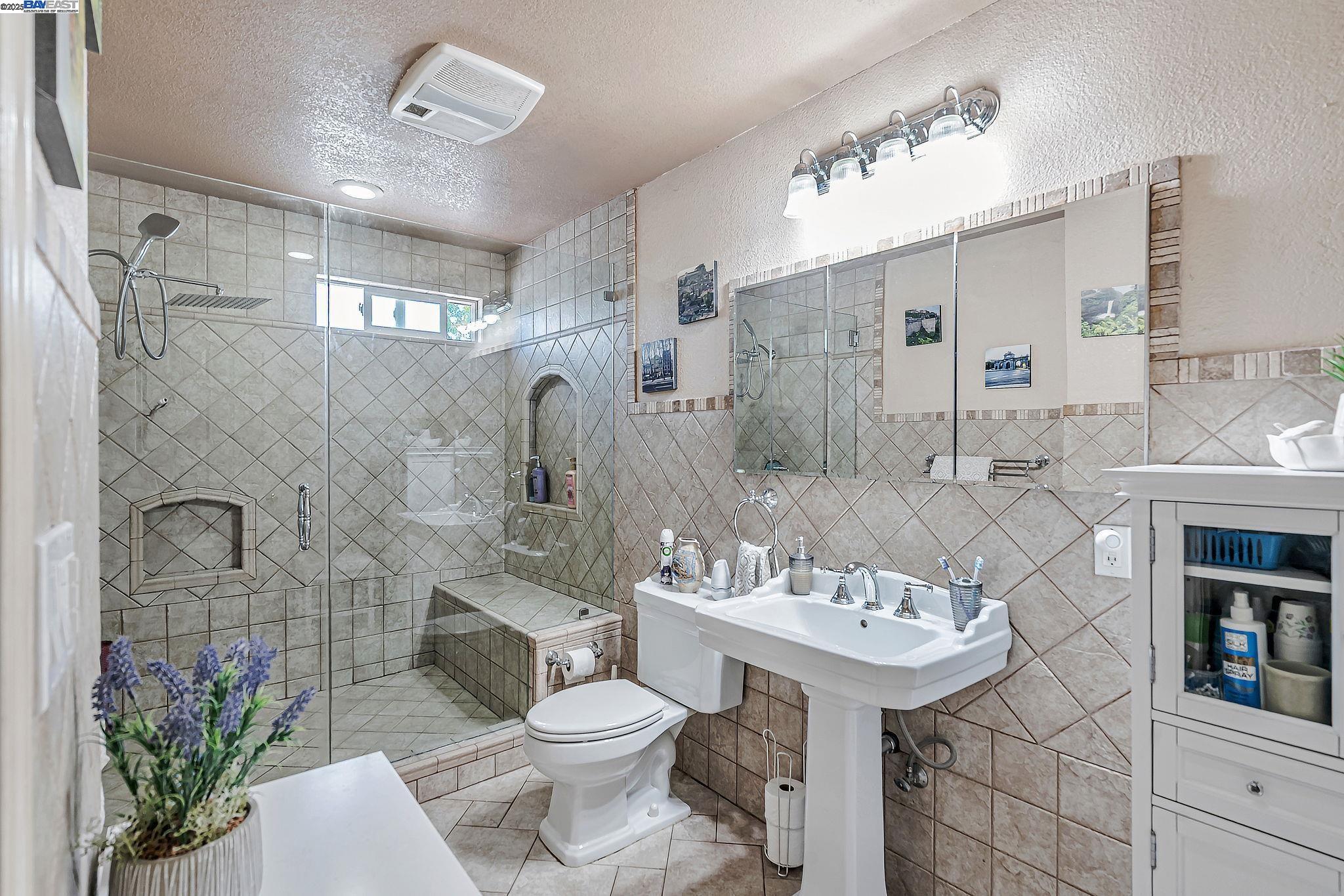 Detail Gallery Image 34 of 47 For 942 Purdue St, San Leandro,  CA 94579 - 3 Beds | 2 Baths