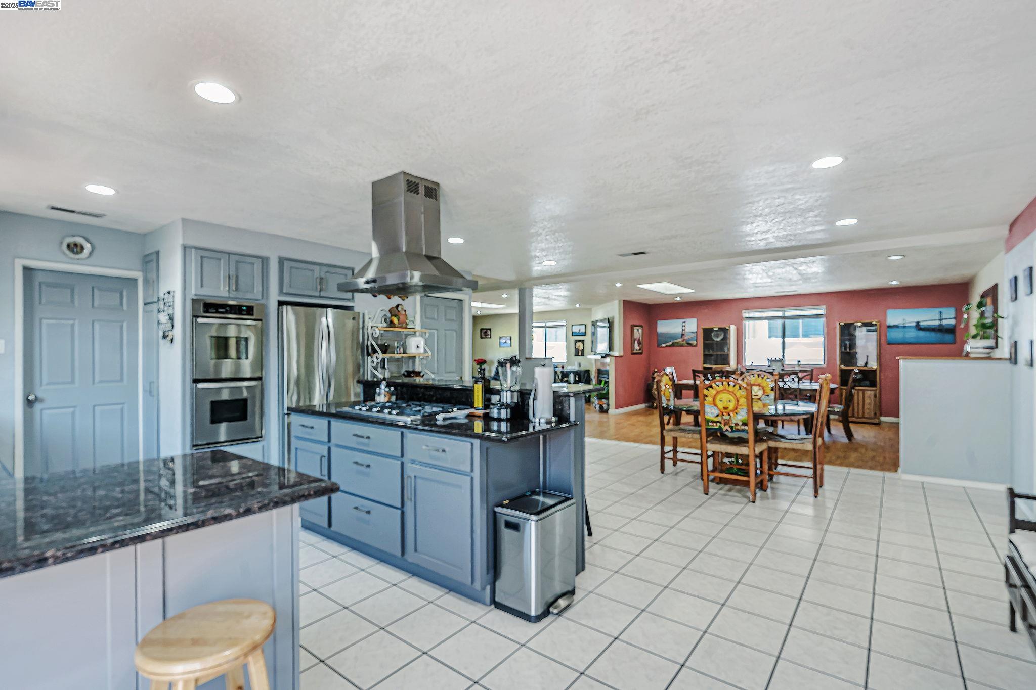 Detail Gallery Image 9 of 47 For 942 Purdue St, San Leandro,  CA 94579 - 3 Beds | 2 Baths