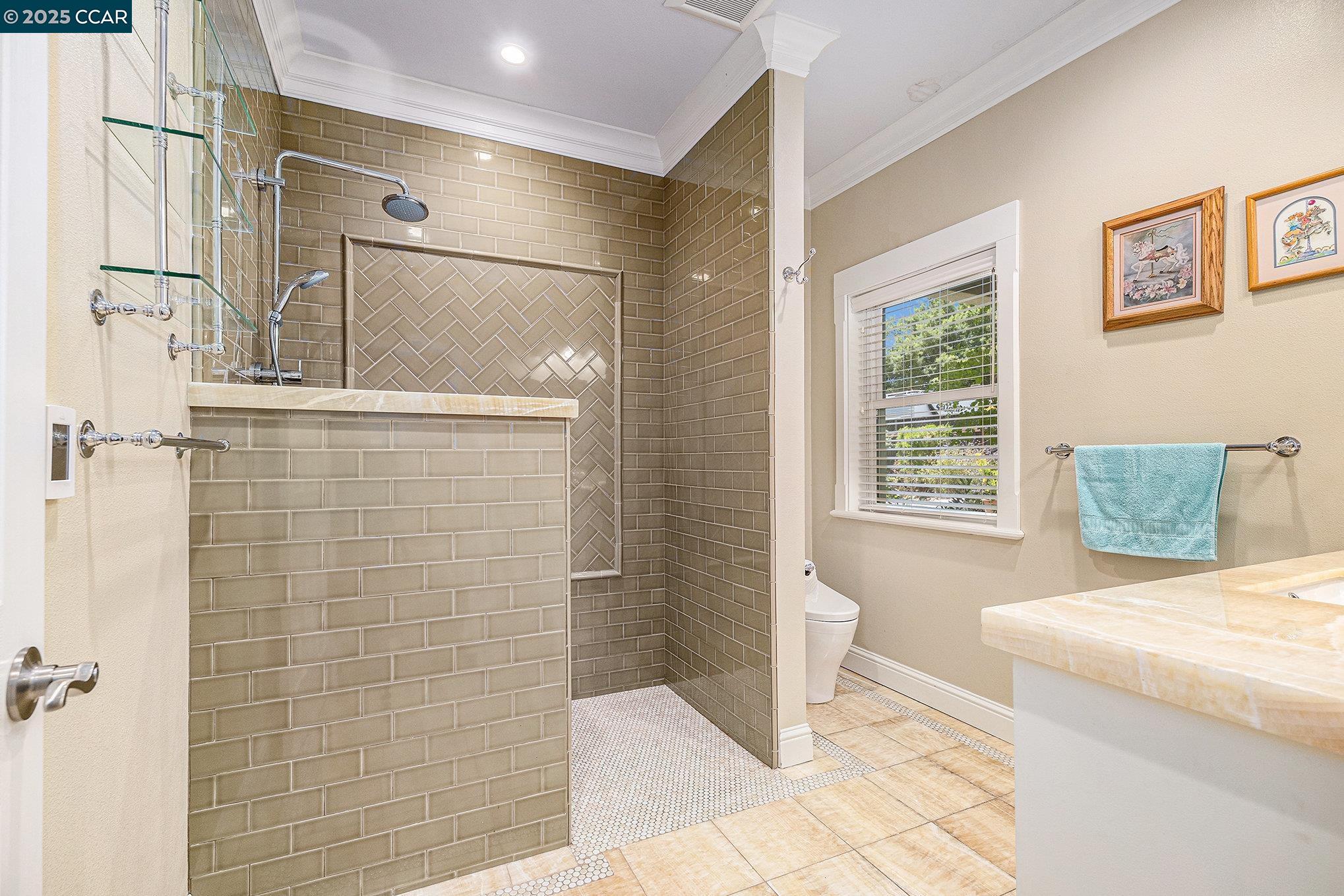 Detail Gallery Image 20 of 32 For 1878 Casa Grande Street, Benicia,  CA 94510 - 3 Beds | 2/1 Baths
