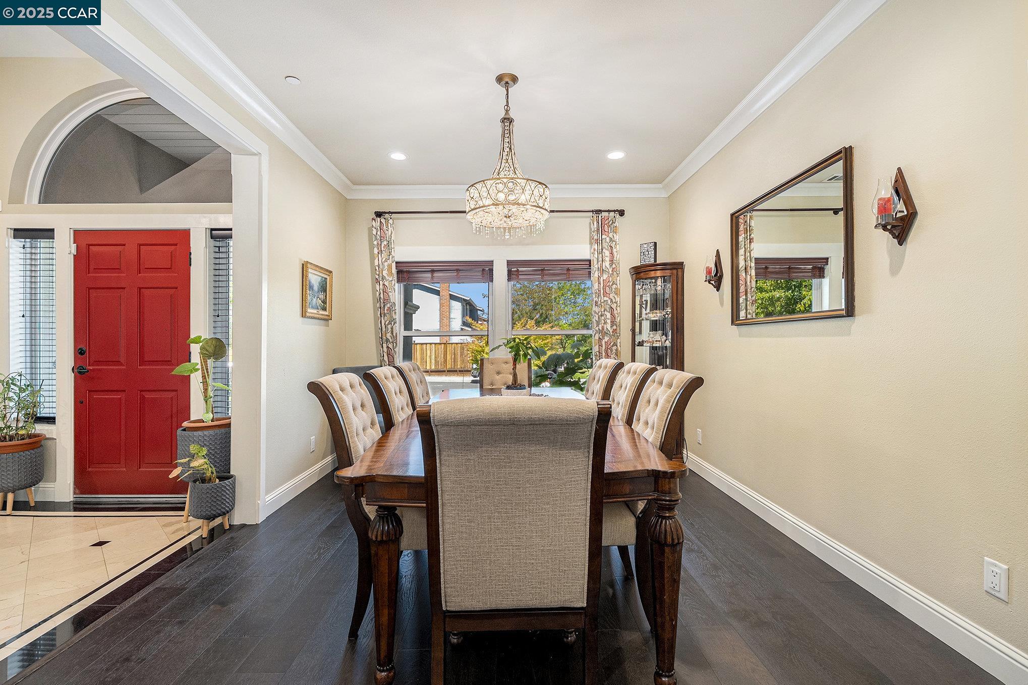 Detail Gallery Image 8 of 32 For 1878 Casa Grande Street, Benicia,  CA 94510 - 3 Beds | 2/1 Baths