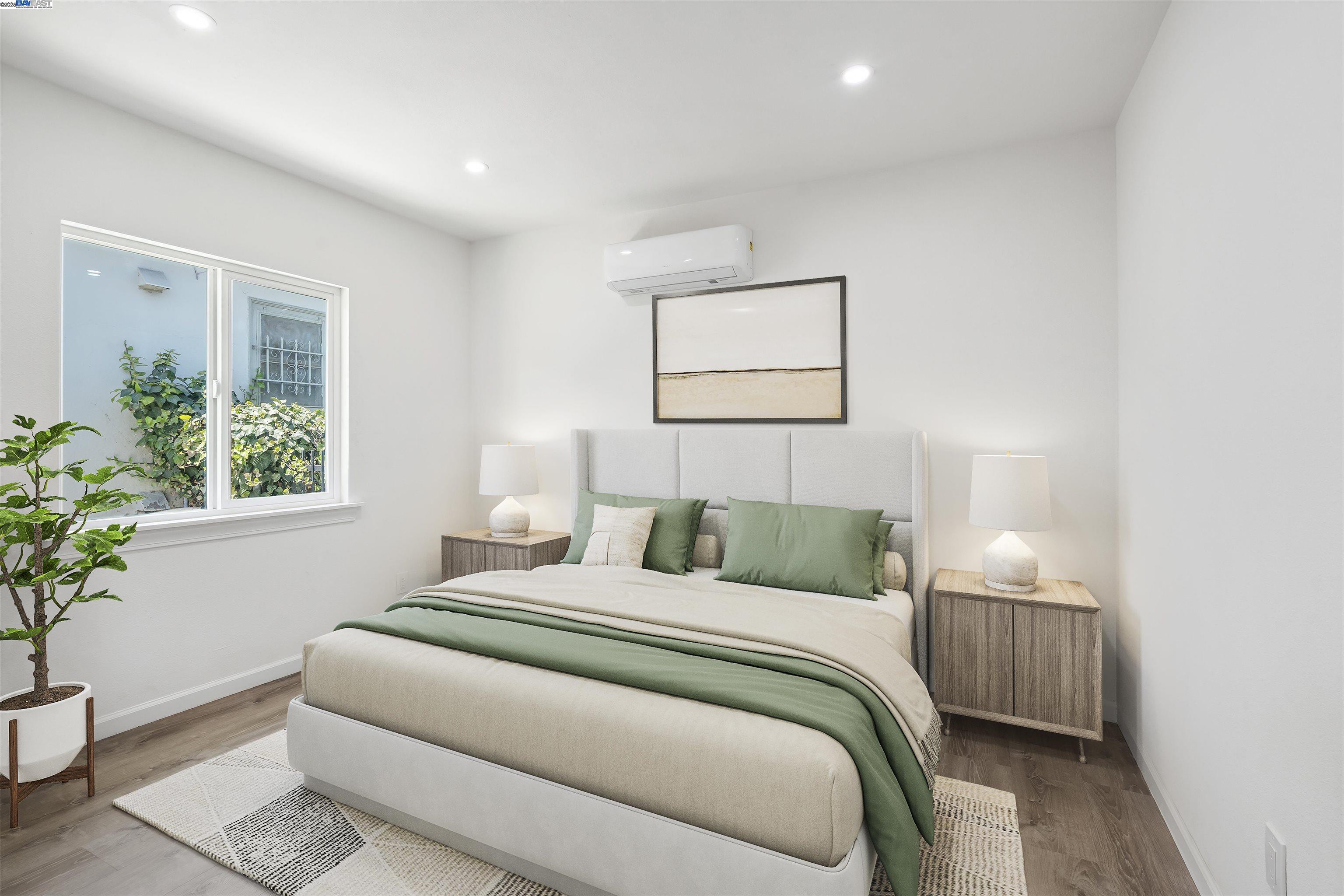 Detail Gallery Image 10 of 25 For 5542 Harvey Ave, Oakland,  CA 94621 - 4 Beds | 2 Baths