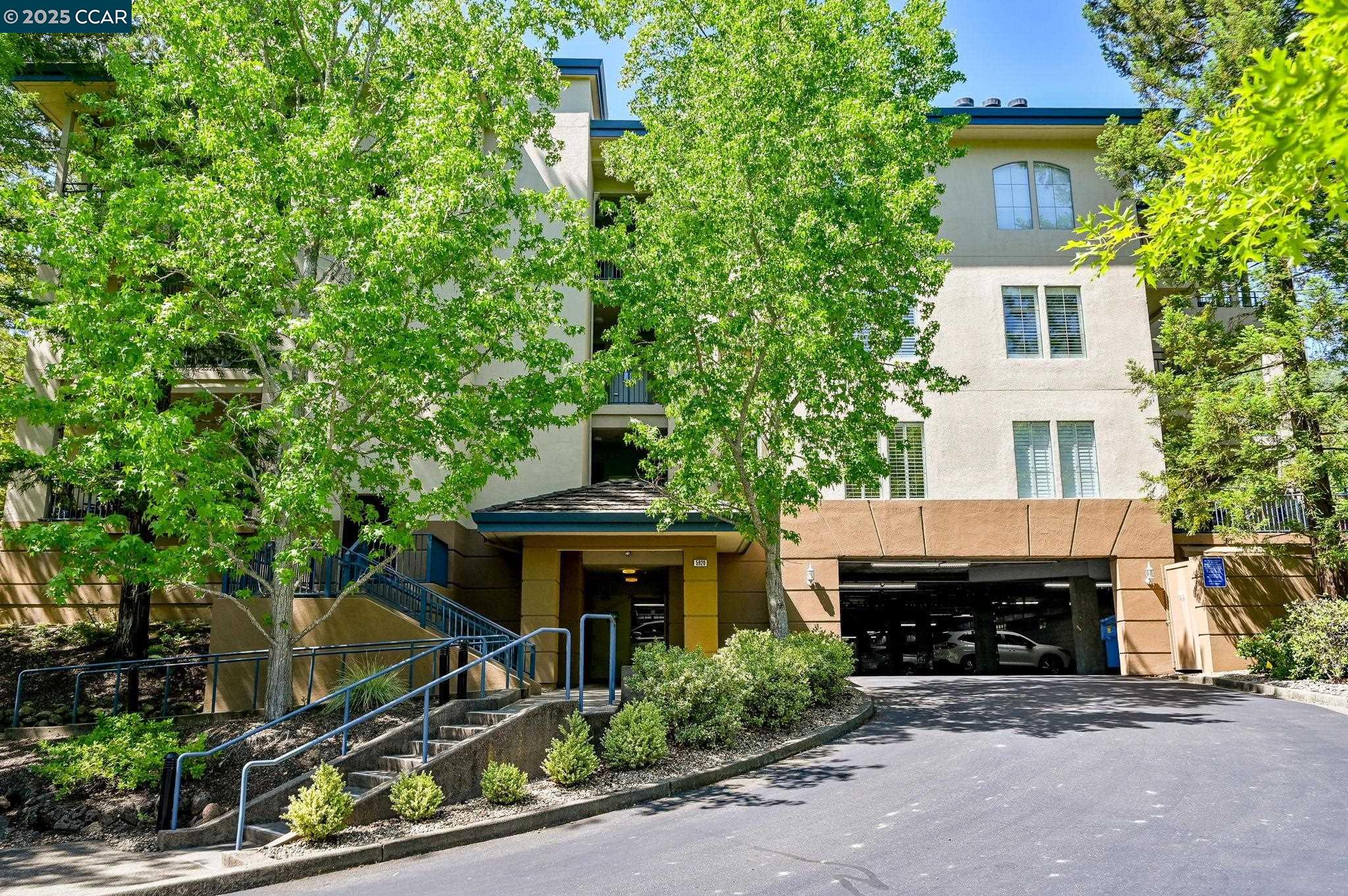 Photo #2: 41102970 Listing 