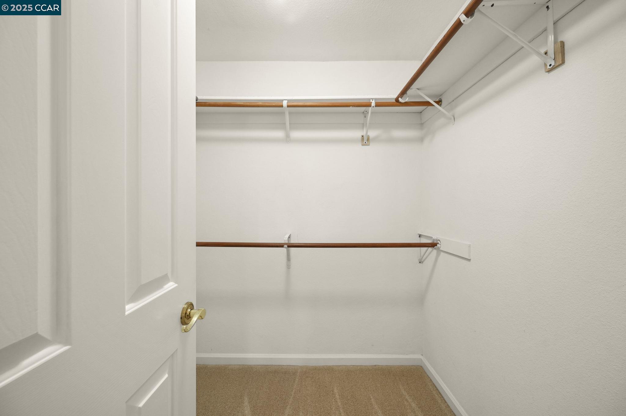 Photo #18: 41102970 Listing: Photo #18
