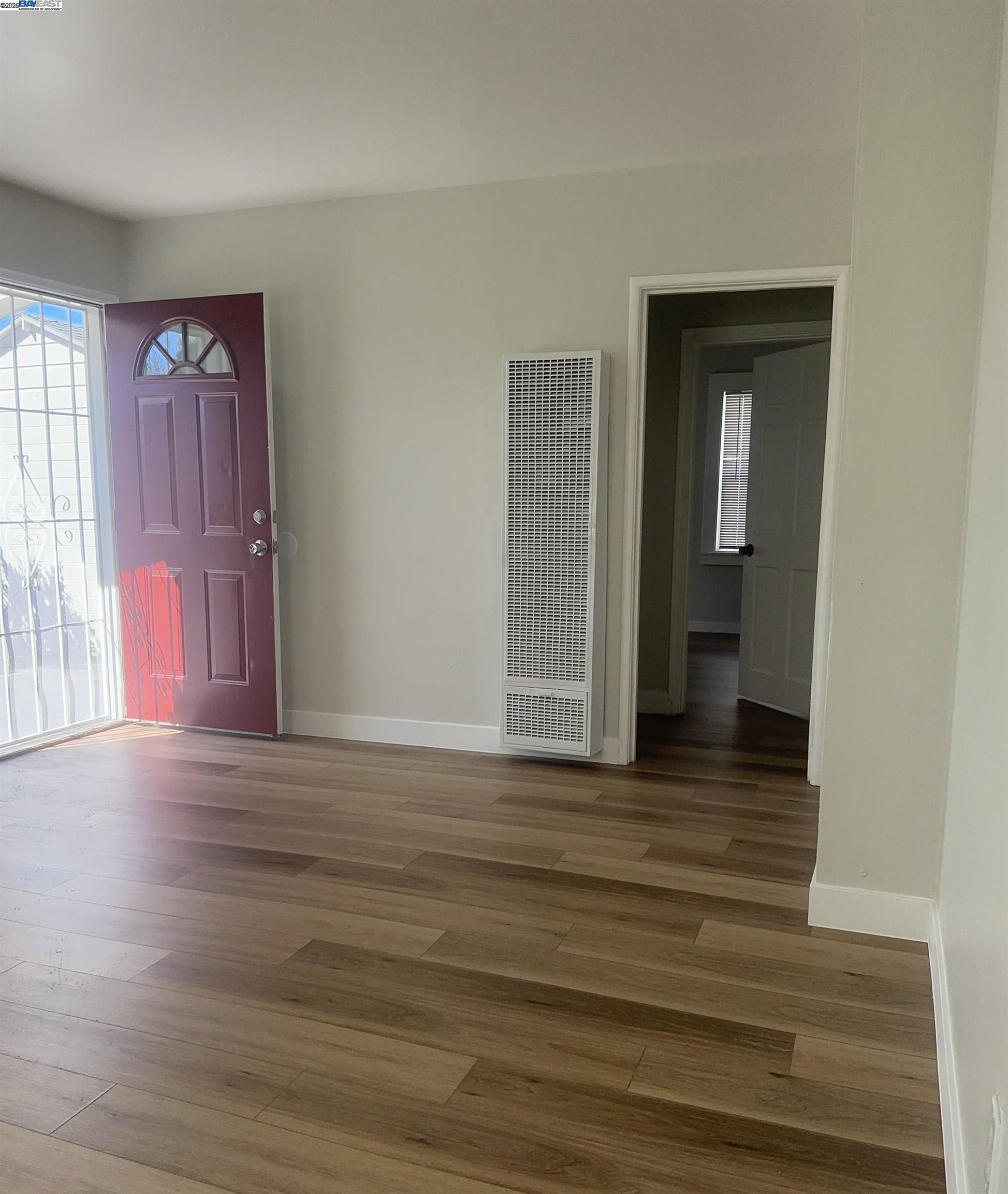 Detail Gallery Image 25 of 31 For 1143 D St, Hayward,  CA 94541 - – Beds | – Baths