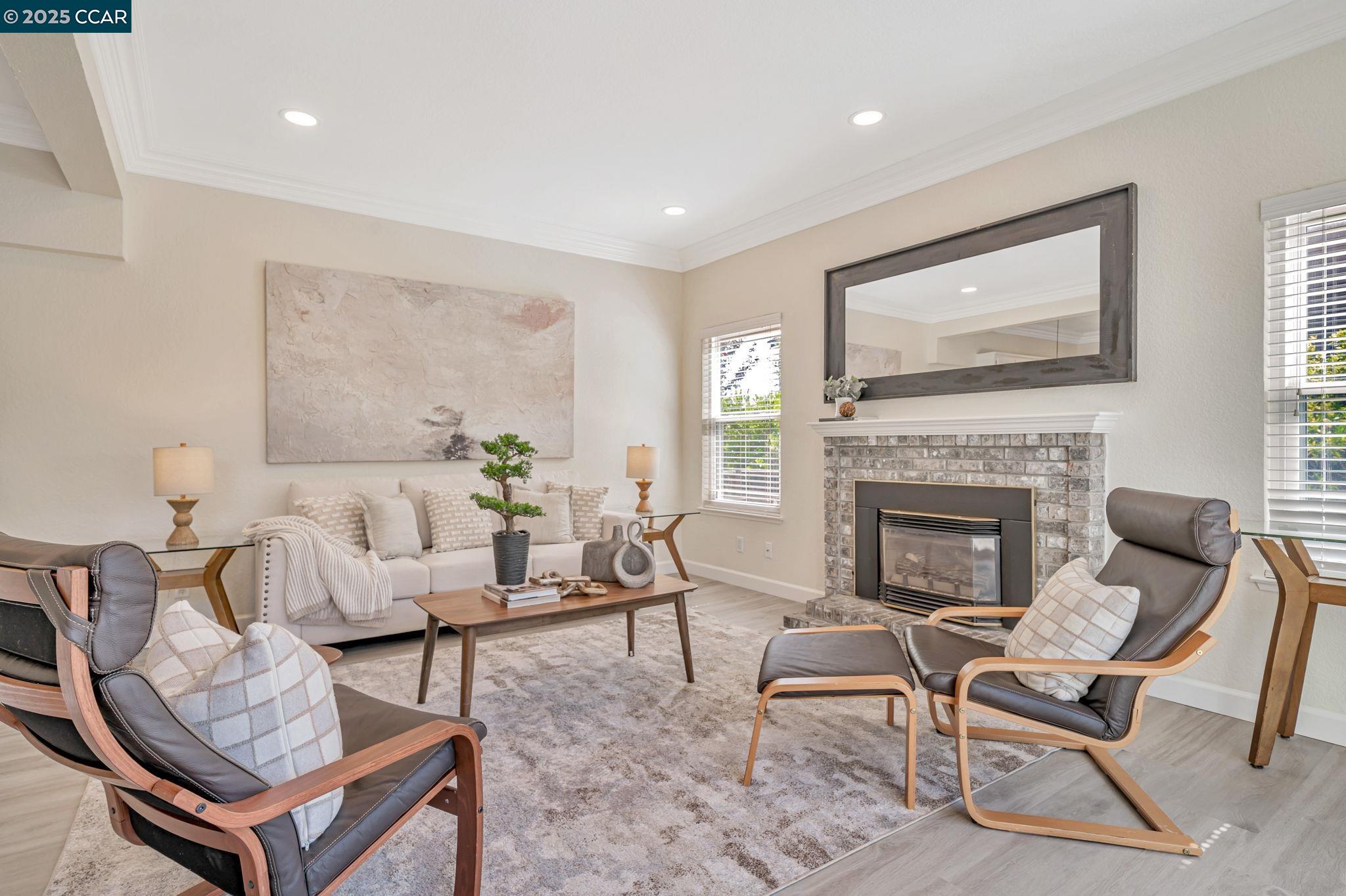 Detail Gallery Image 14 of 46 For 2475 Canyon Lakes Dr, San Ramon,  CA 94582 - 4 Beds | 3 Baths