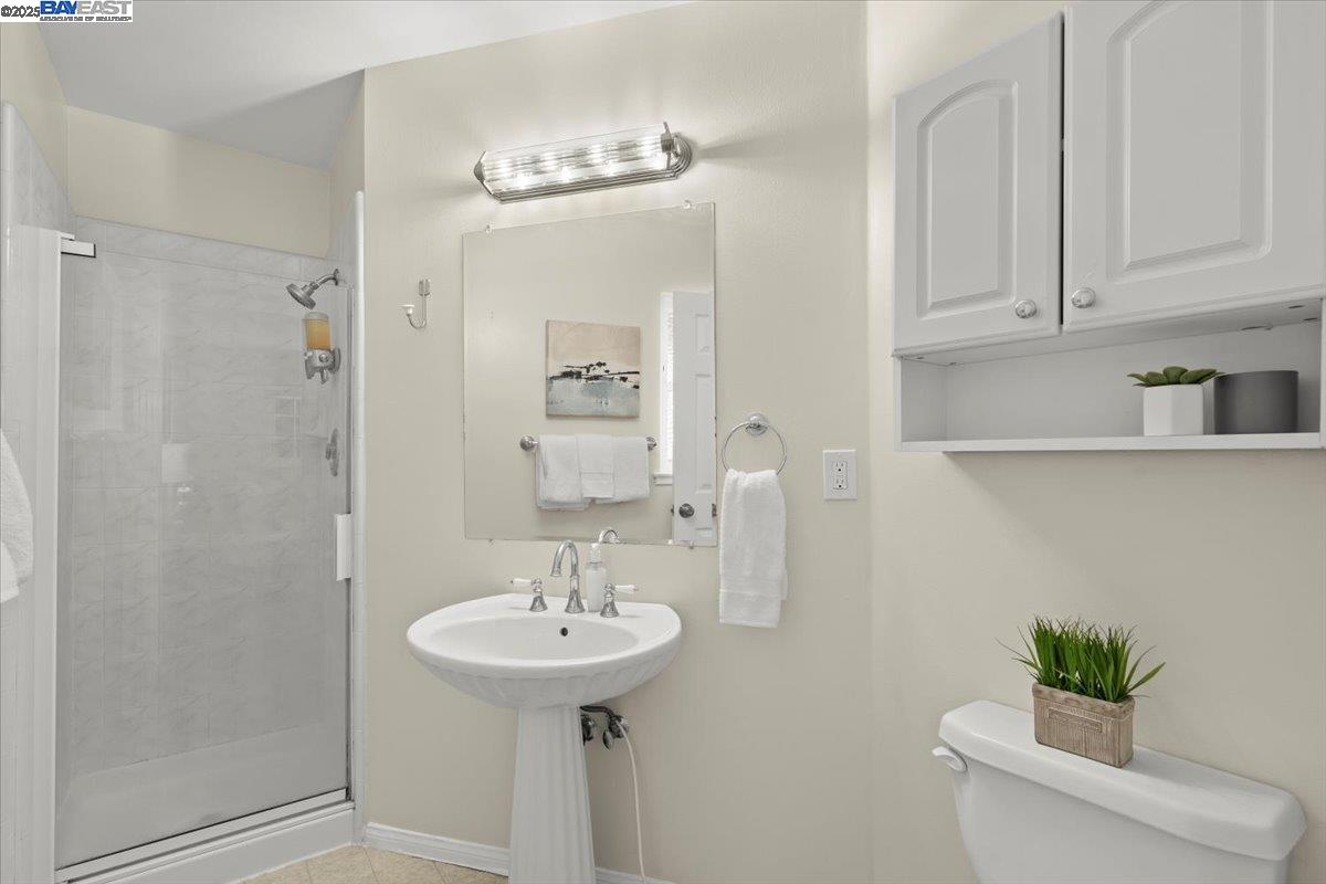 Detail Gallery Image 17 of 25 For 2432 Whitethorne, San Jose,  CA 95128 - 3 Beds | 2 Baths