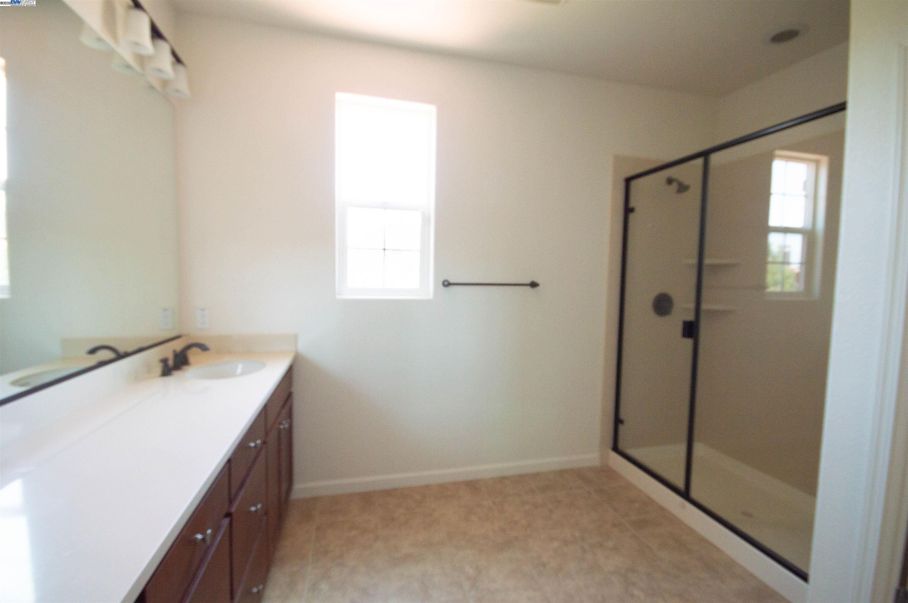 Detail Gallery Image 24 of 30 For 1001 S Shields Ave, Mountain House,  CA 95391 - 3 Beds | 2/1 Baths