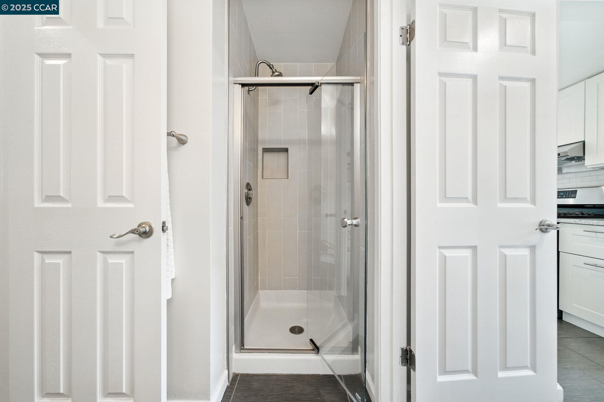 Photo #16: 41102984 Listing: Photo #16
