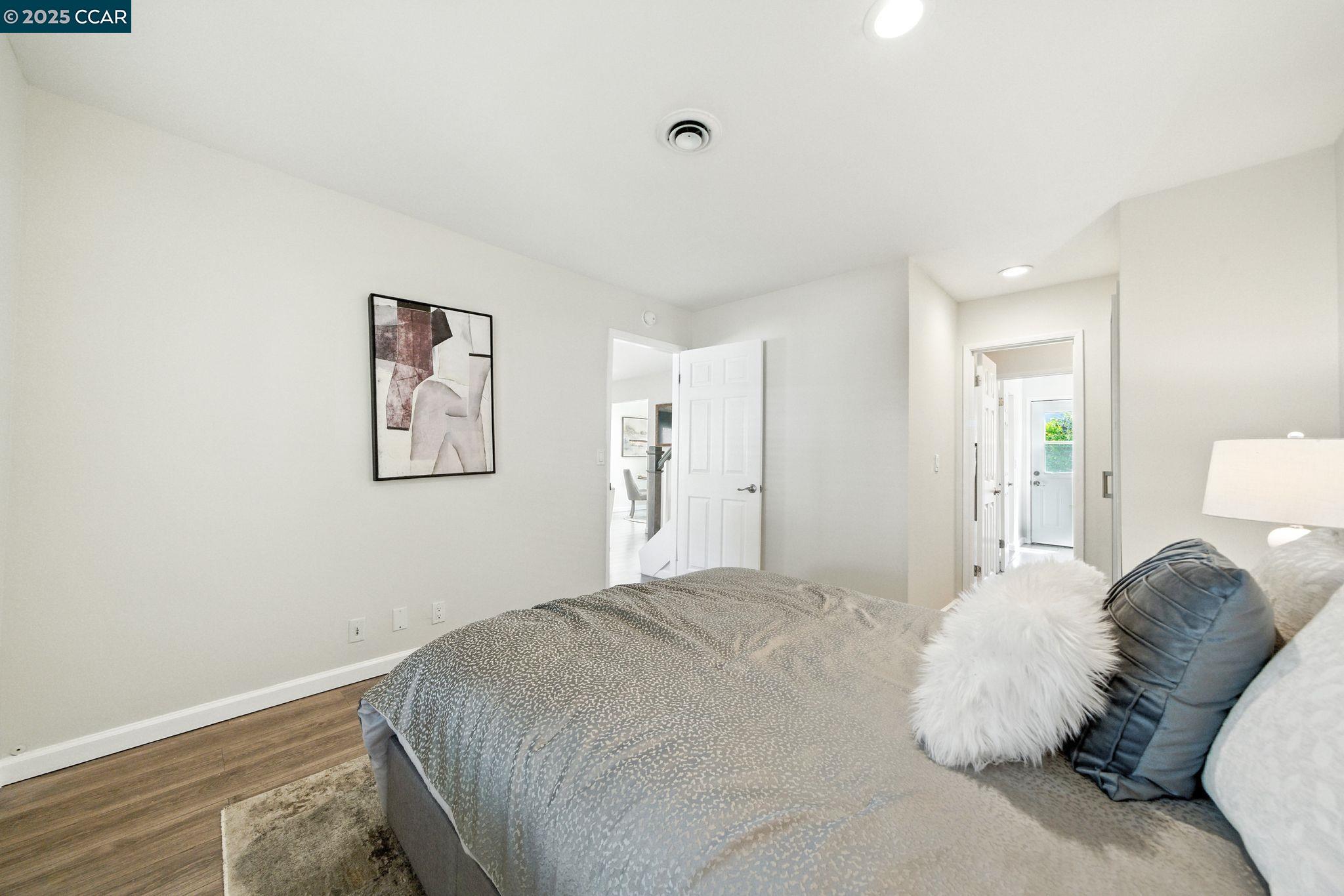 Photo #18: 41102984 Listing: Photo #18