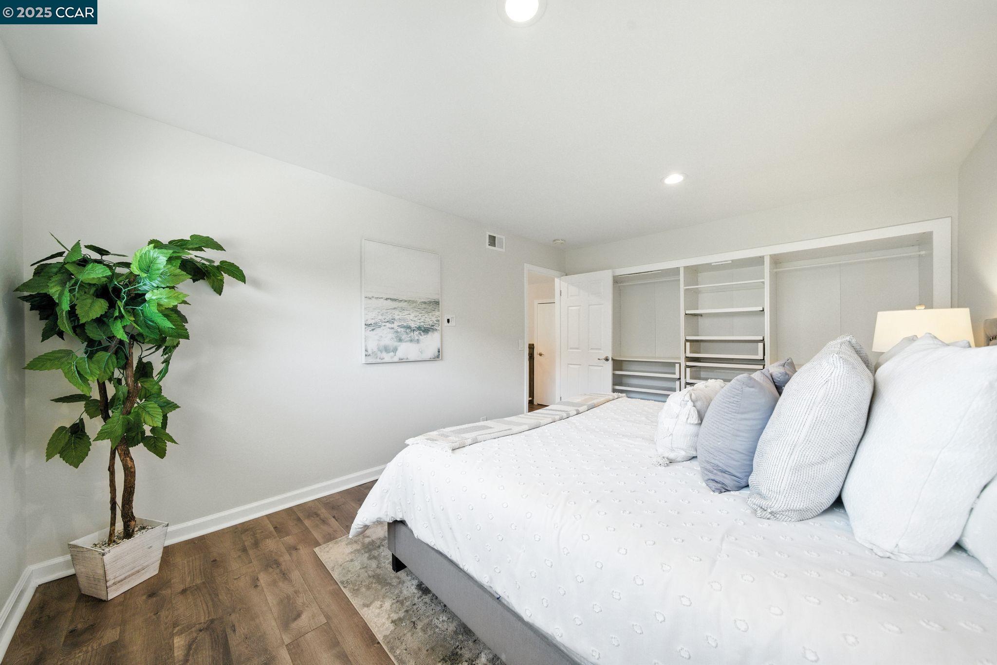 Photo #21: 41102984 Listing: Photo #21