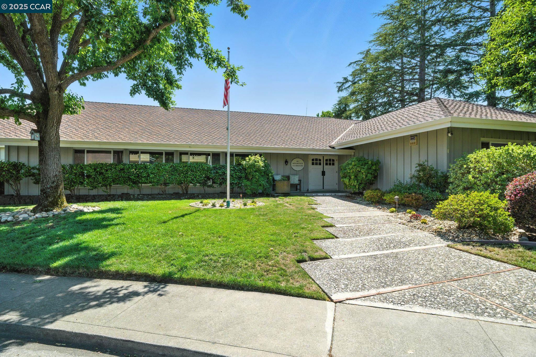 Photo #38: 41102984 Listing: Photo #38