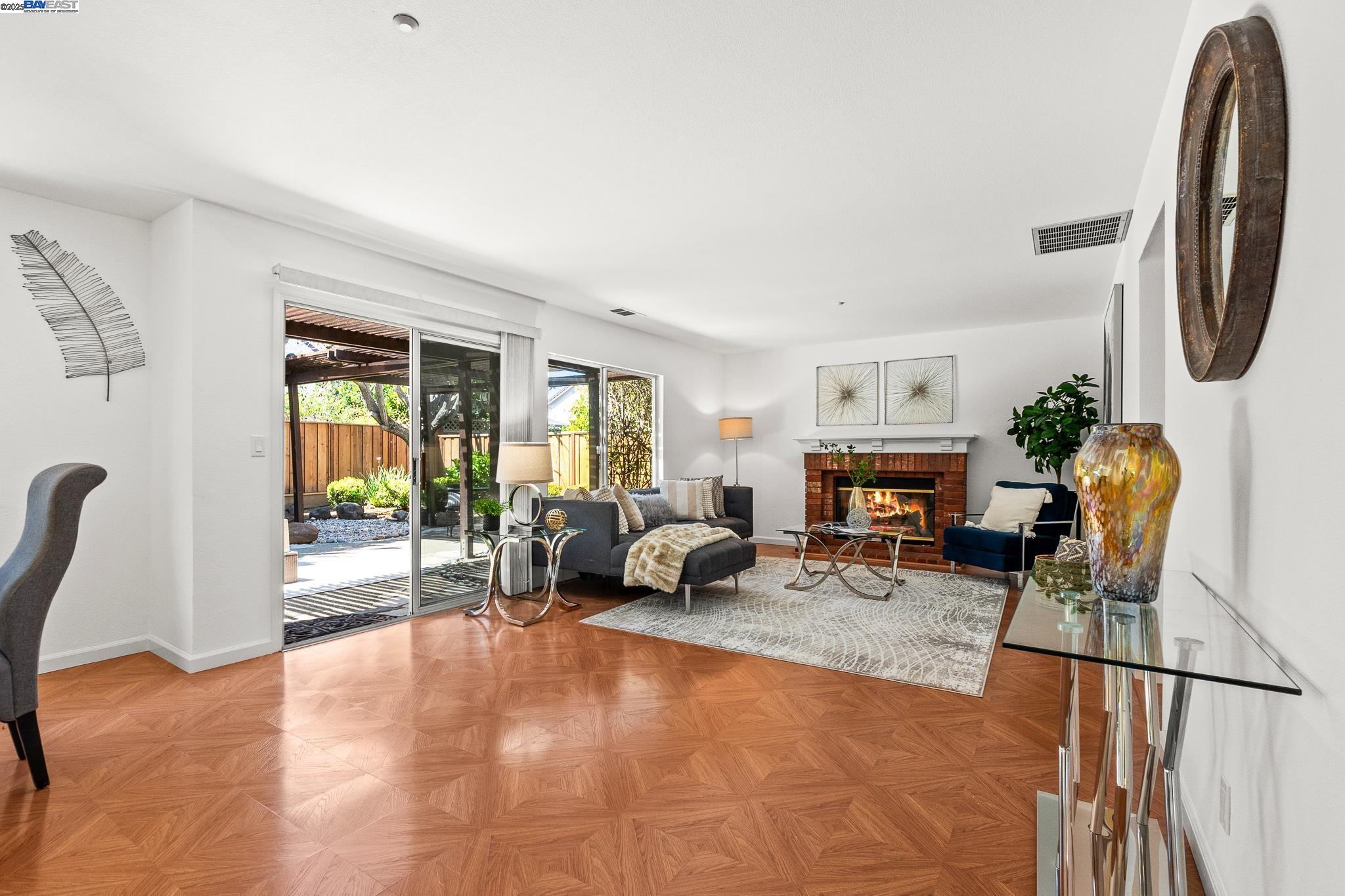 Detail Gallery Image 19 of 57 For 1728 Cottonwood St, Union City,  CA 94587 - 4 Beds | 3 Baths
