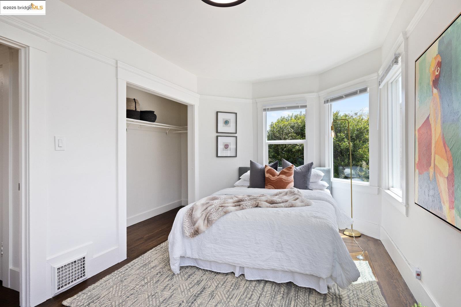 Detail Gallery Image 21 of 45 For 90 Valdez Ave, San Francisco,  CA 94112 - 3 Beds | 2 Baths